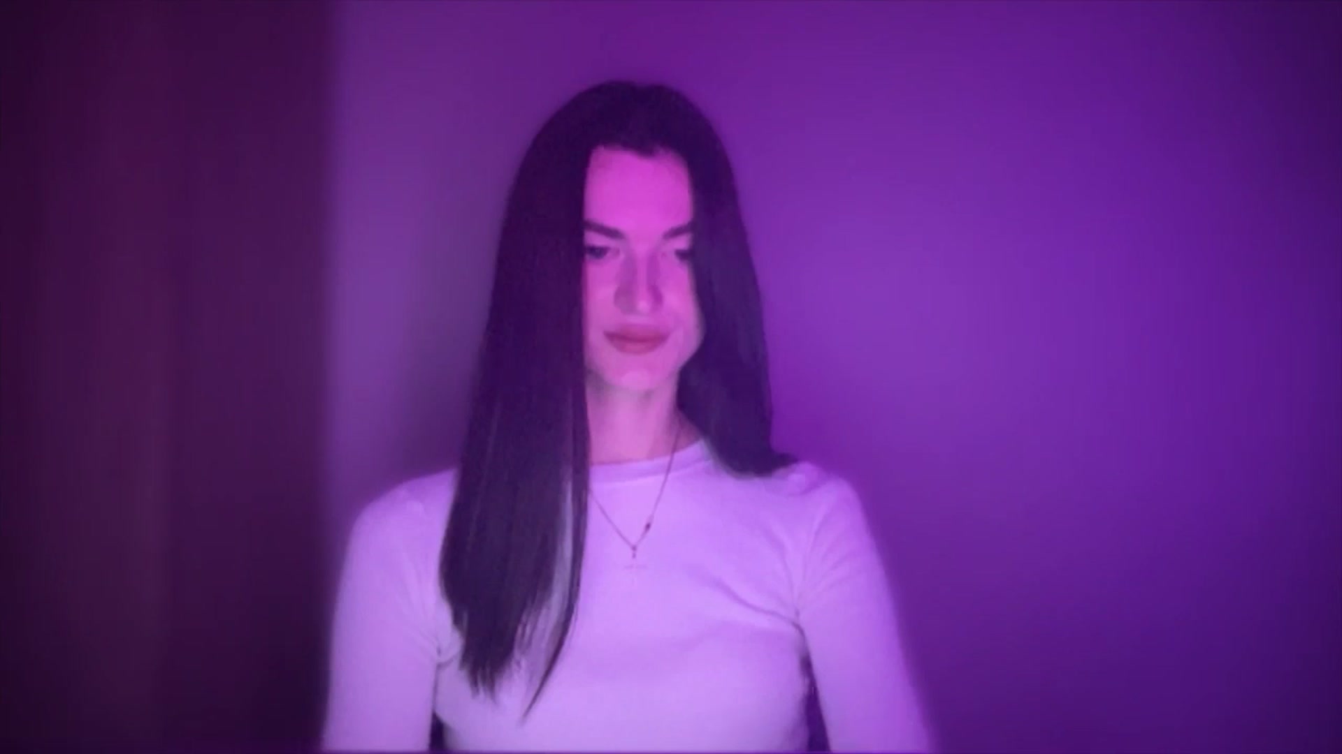 Gallery image thumbnail from Scarlet_flo's myfreecams stream on, 11/09/2024, 20:04 image 6 of 20