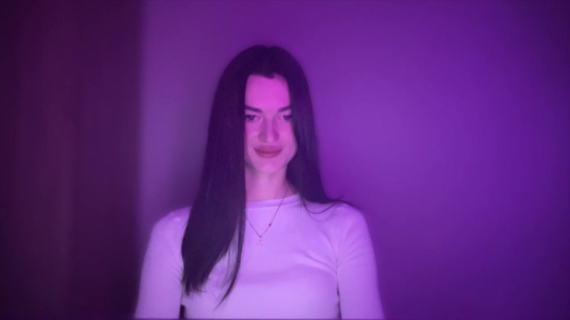 Gallery image thumbnail from Scarlet_flo's myfreecams stream on, 11/09/2024, 20:04 image 16 of 20