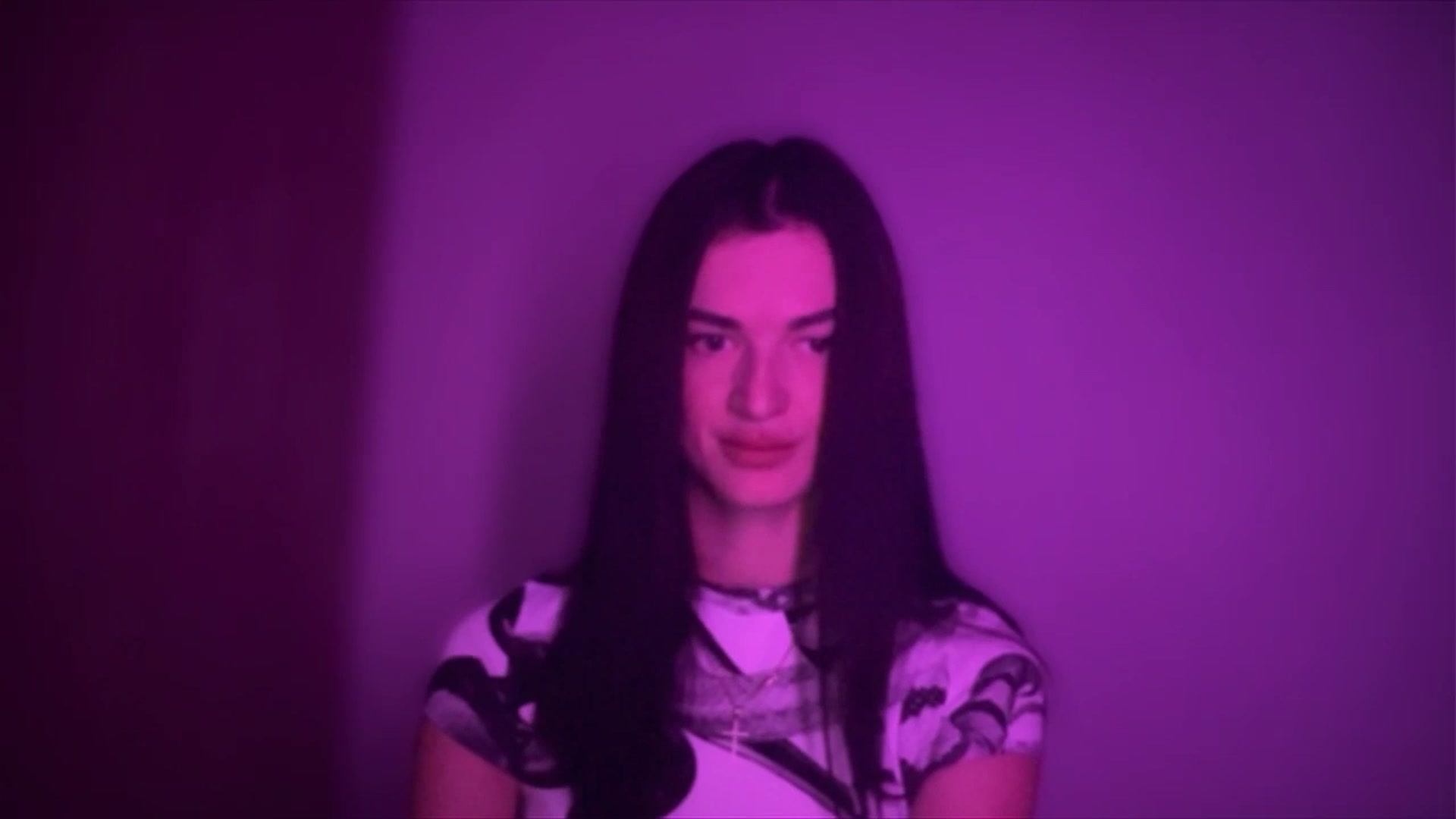 Gallery image thumbnail from Scarlet_flo's myfreecams stream on, 11/10/2024, 16:45 image 16 of 20