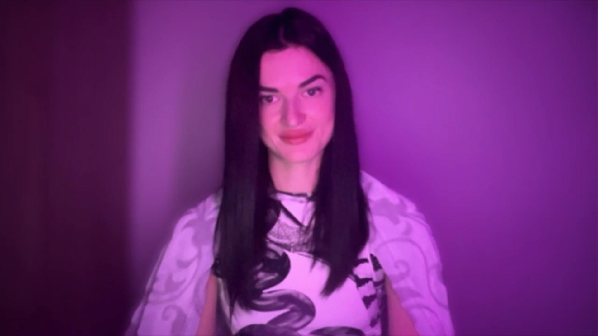Gallery image thumbnail from Scarlet_flo's myfreecams stream on, 11/10/2024, 19:00 image 8 of 20