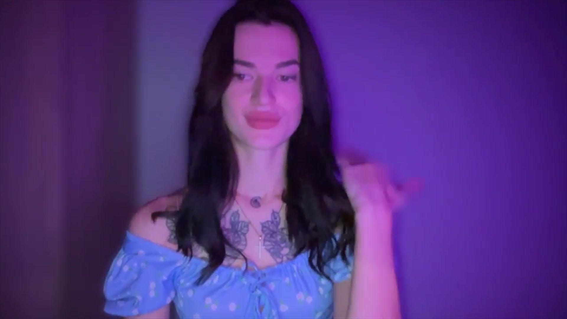 Gallery image thumbnail from Scarlet_flo's myfreecams stream on, 11/15/2024, 17:22 image 8 of 20