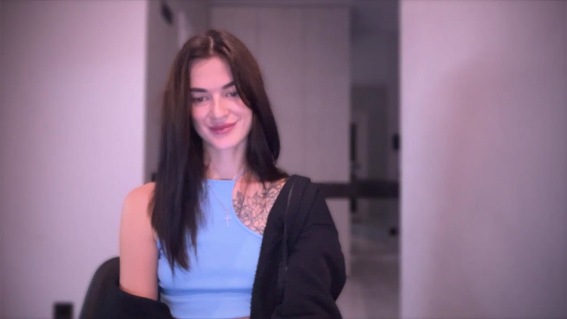 Gallery image thumbnail from Scarlet_flo's myfreecams stream on, 11/28/2024, 22:52 image 13 of 20