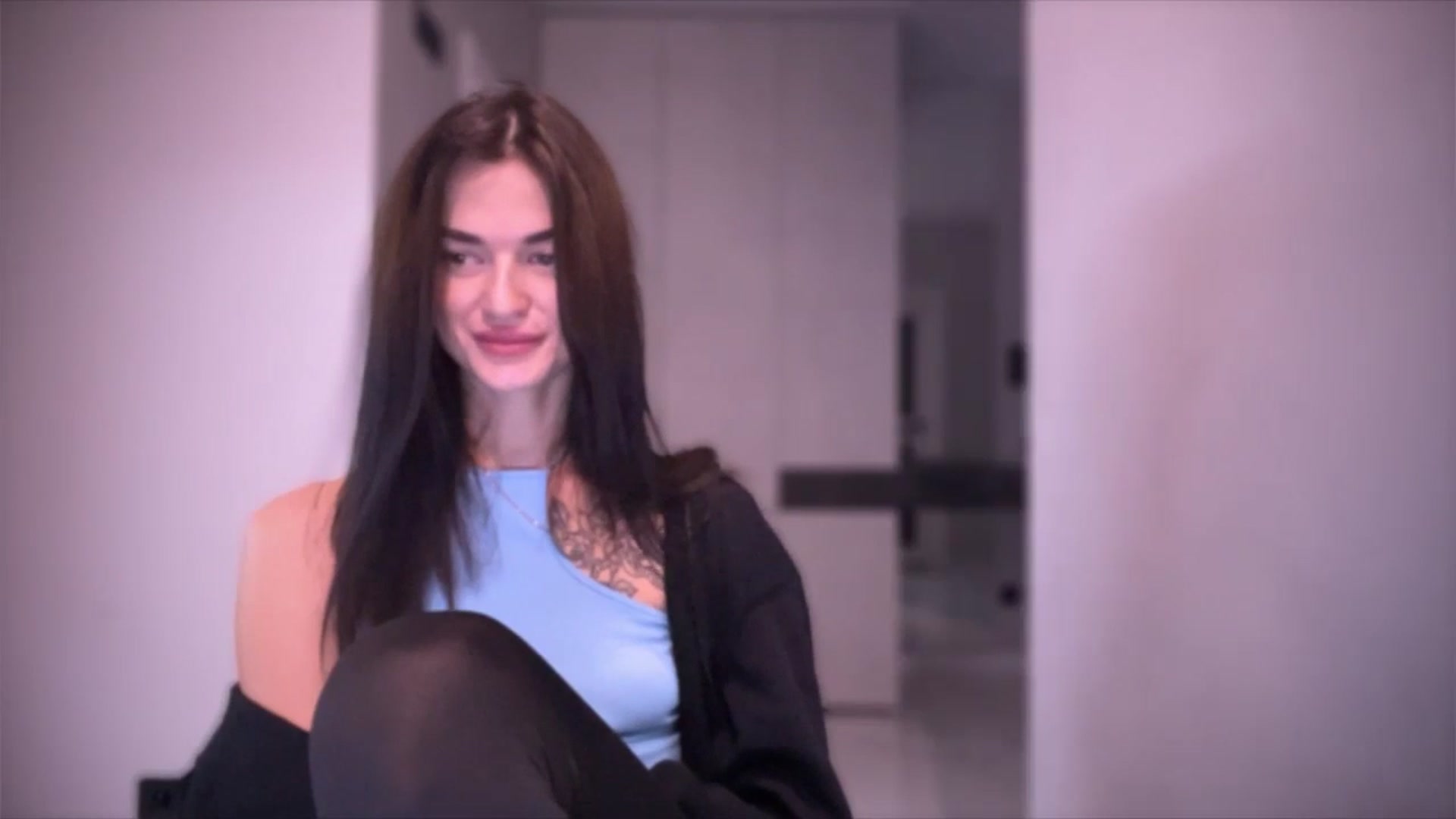 Gallery image thumbnail from Scarlet_flo's myfreecams stream on, 11/28/2024, 22:52 image 20 of 20