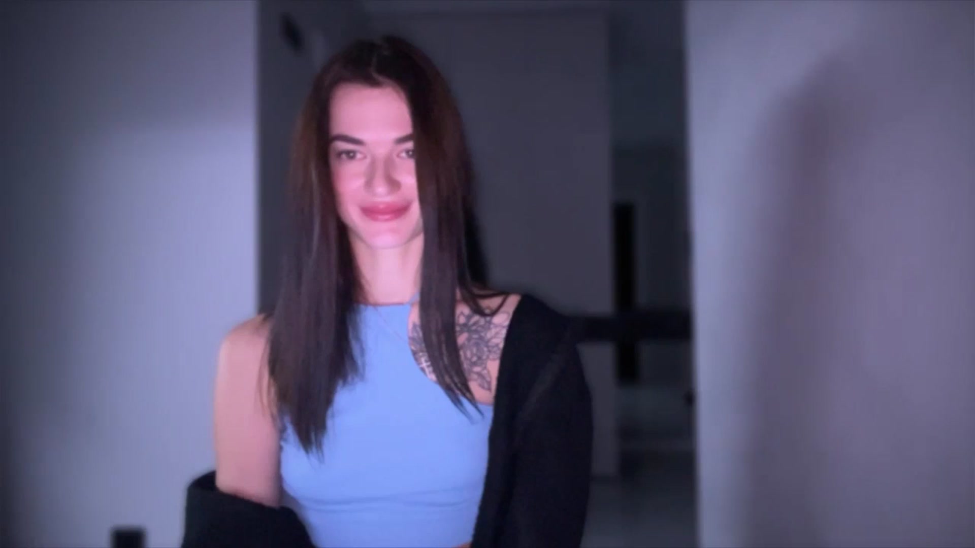 Gallery image thumbnail from Scarlet_flo's myfreecams stream on, 11/29/2024, 01:47 image 17 of 20