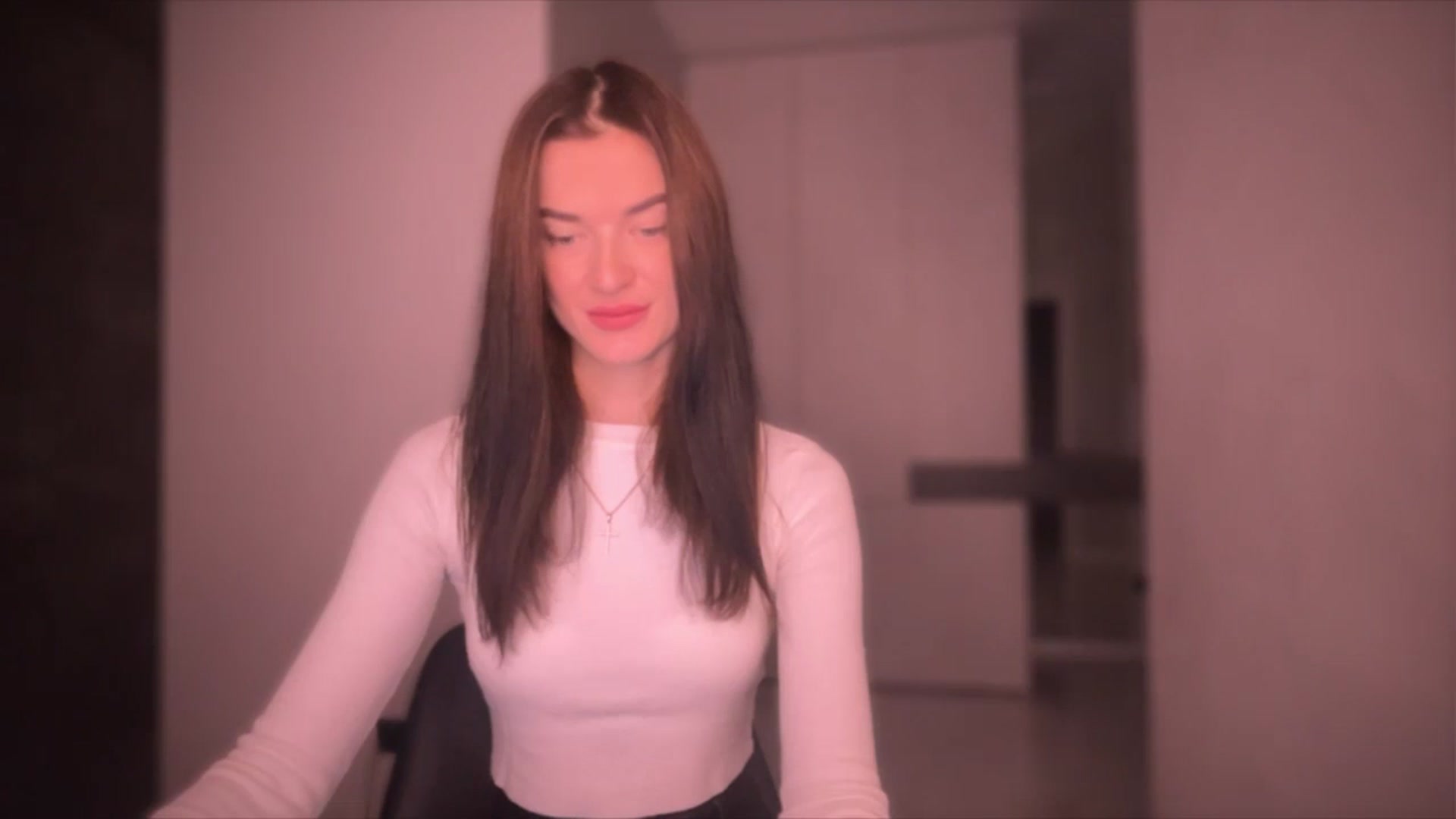 Gallery image thumbnail from Scarlet_flo's myfreecams stream on, 12/02/2024, 17:56 image 12 of 20