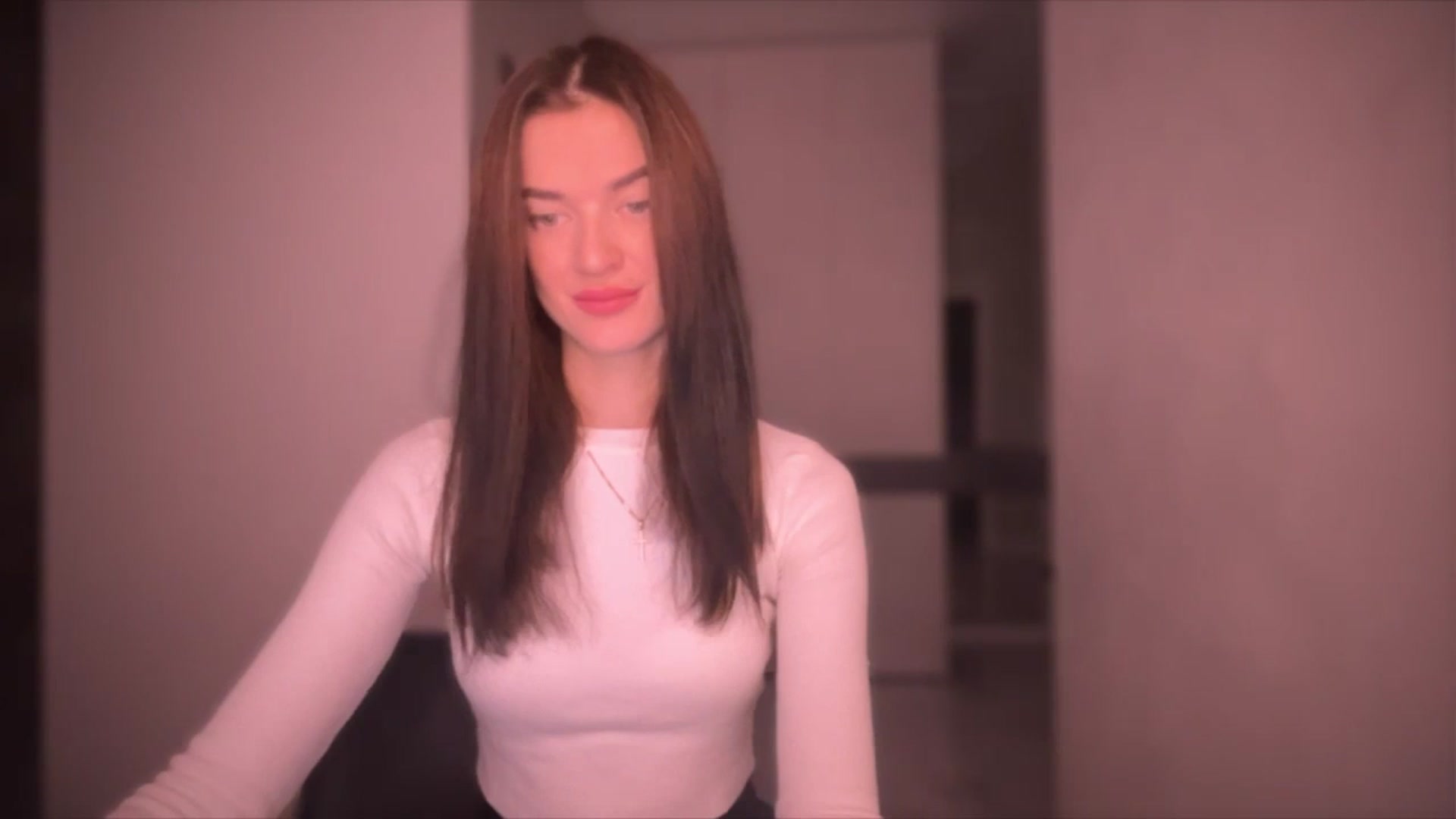 Gallery image thumbnail from Scarlet_flo's myfreecams stream on, 12/02/2024, 17:56 image 4 of 20