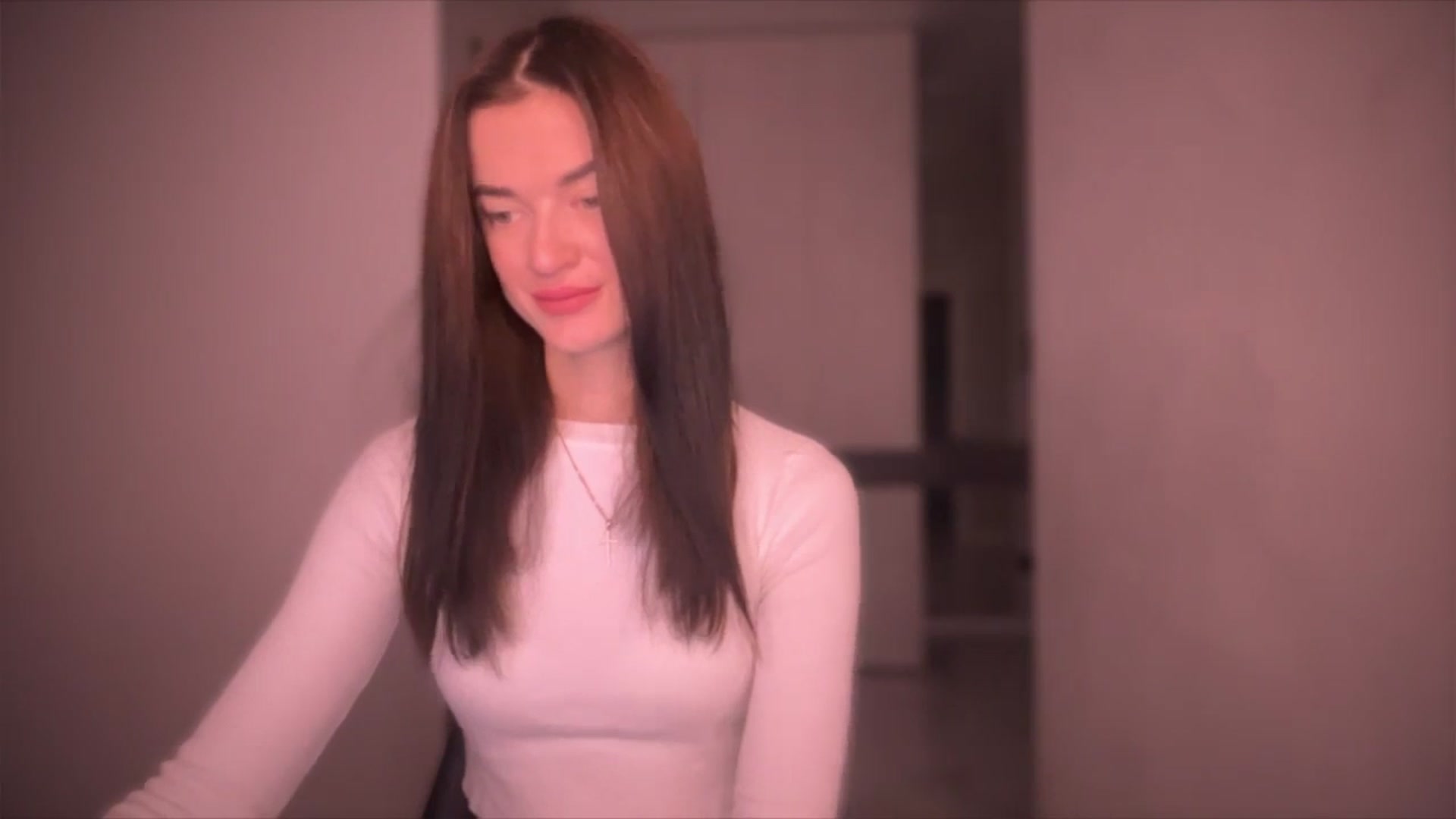 Gallery image thumbnail from Scarlet_flo's myfreecams stream on, 12/02/2024, 17:56 image 19 of 20