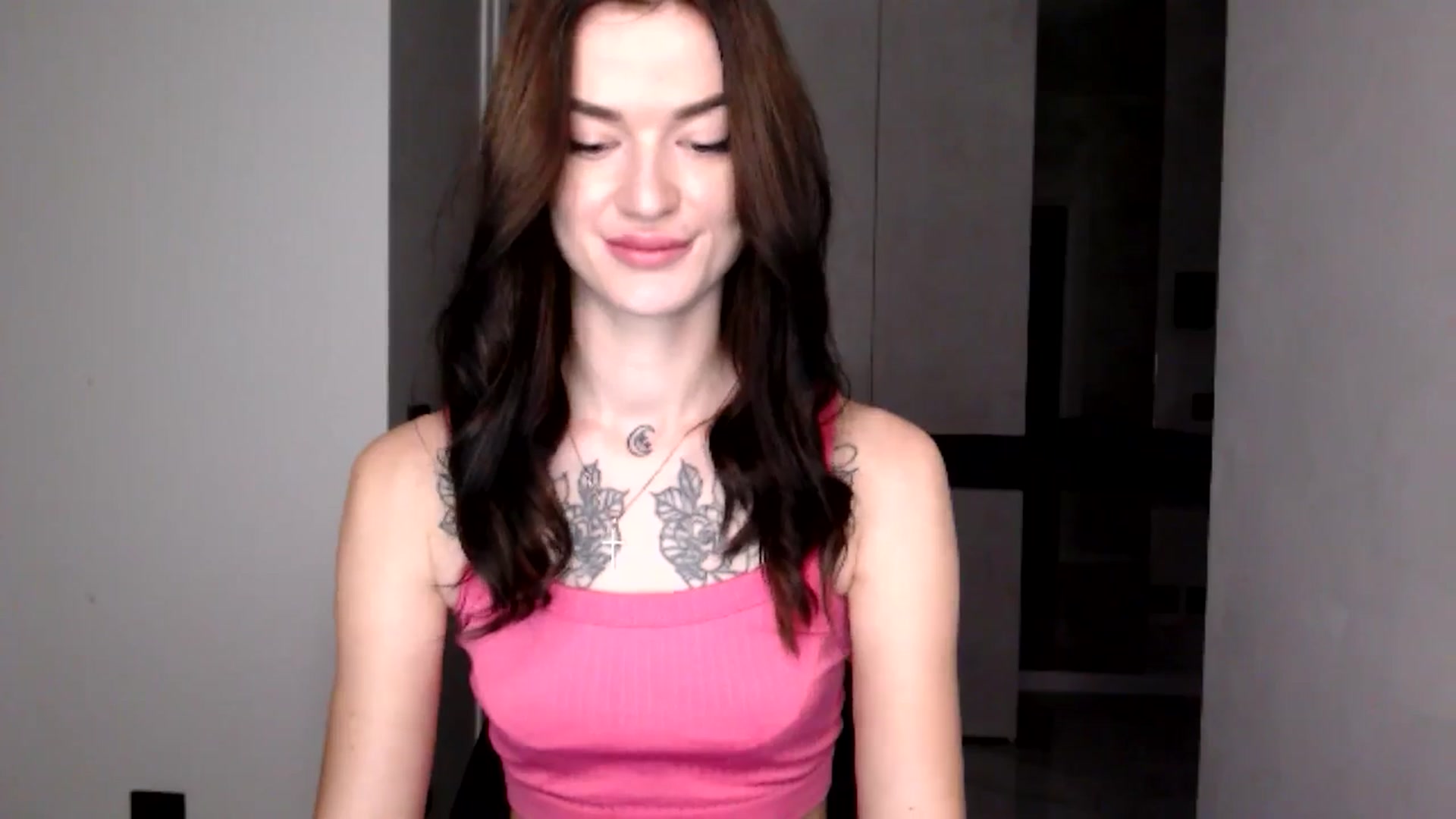 Gallery image thumbnail from Scarlet_flo's myfreecams stream on, 12/03/2024, 15:12 image 7 of 20