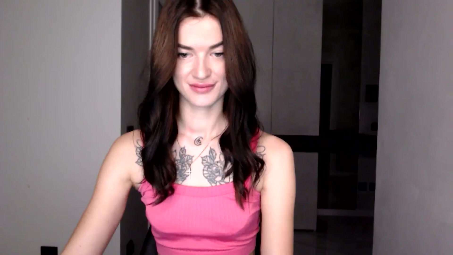 Gallery image thumbnail from Scarlet_flo's myfreecams stream on, 12/03/2024, 15:12 image 10 of 20