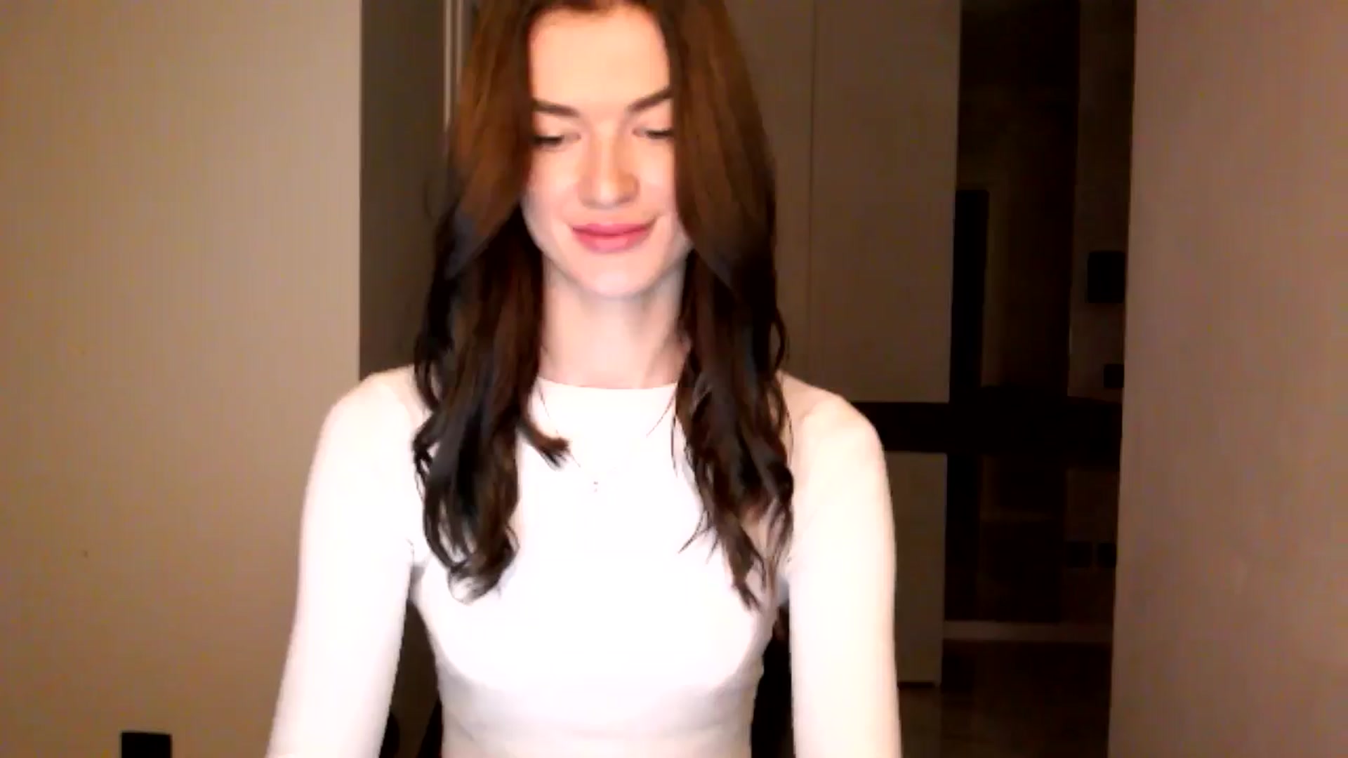 Gallery image thumbnail from Scarlet_flo's myfreecams stream on, 12/03/2024, 15:12 image 20 of 20