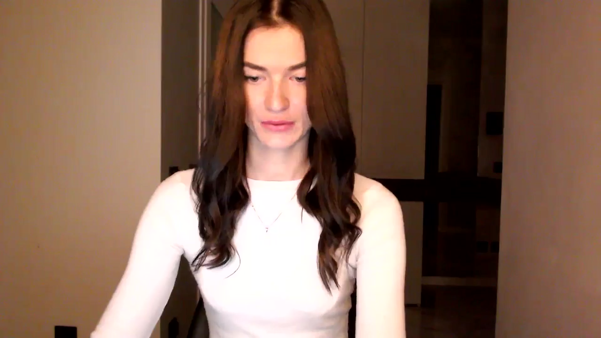 Gallery image thumbnail from Scarlet_flo's myfreecams stream on, 12/03/2024, 16:24 image 16 of 20