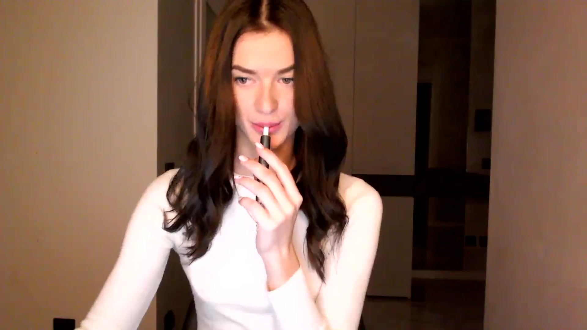 Gallery image thumbnail from Scarlet_flo's myfreecams stream on, 12/03/2024, 16:24 image 13 of 20