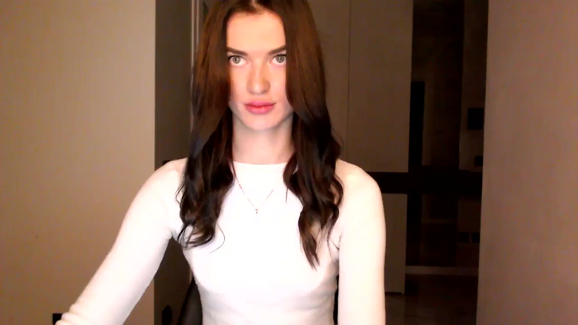 Gallery image thumbnail from Scarlet_flo's myfreecams stream on, 12/03/2024, 16:24 image 17 of 20