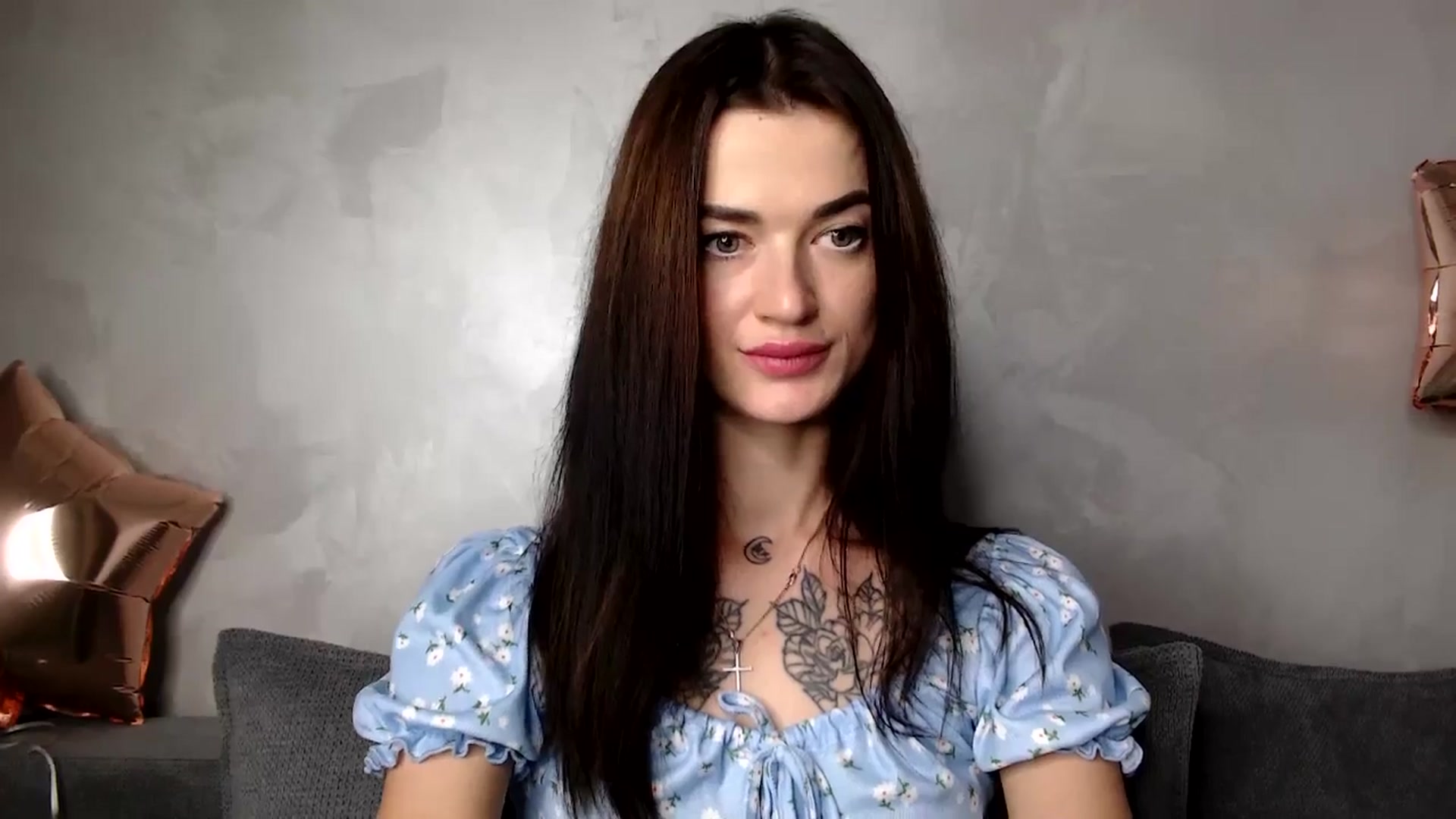 Gallery image thumbnail from Scarlet_flo's myfreecams stream on, 12/08/2024, 15:36 image 18 of 20