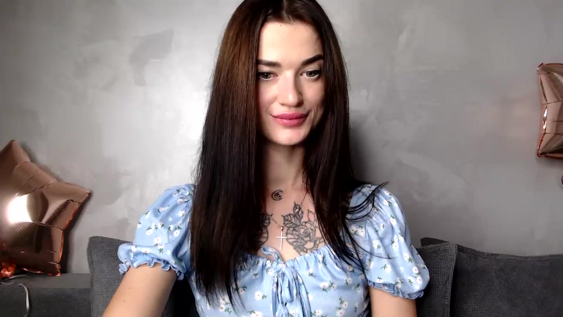Gallery image thumbnail from Scarlet_flo's myfreecams stream on, 12/08/2024, 15:36 image 8 of 20