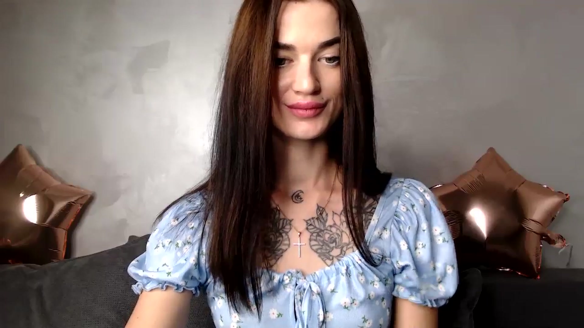 Gallery image thumbnail from Scarlet_flo's myfreecams stream on, 12/08/2024, 17:33 image 11 of 20