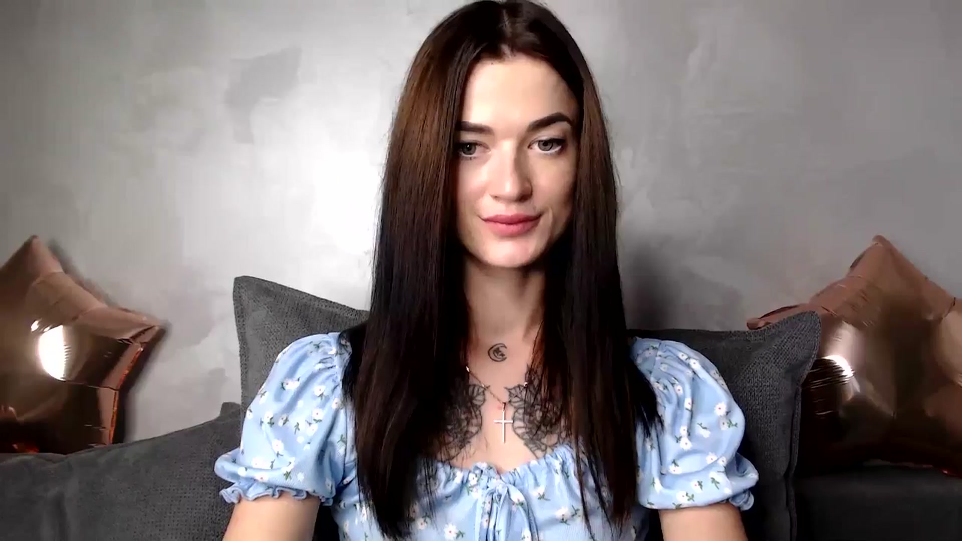 Gallery image thumbnail from Scarlet_flo's myfreecams stream on, 12/08/2024, 19:19 image 20 of 20