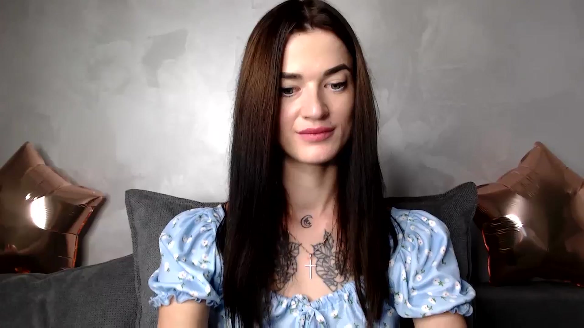 Gallery image thumbnail from Scarlet_flo's myfreecams stream on, 12/08/2024, 19:59 image 8 of 20