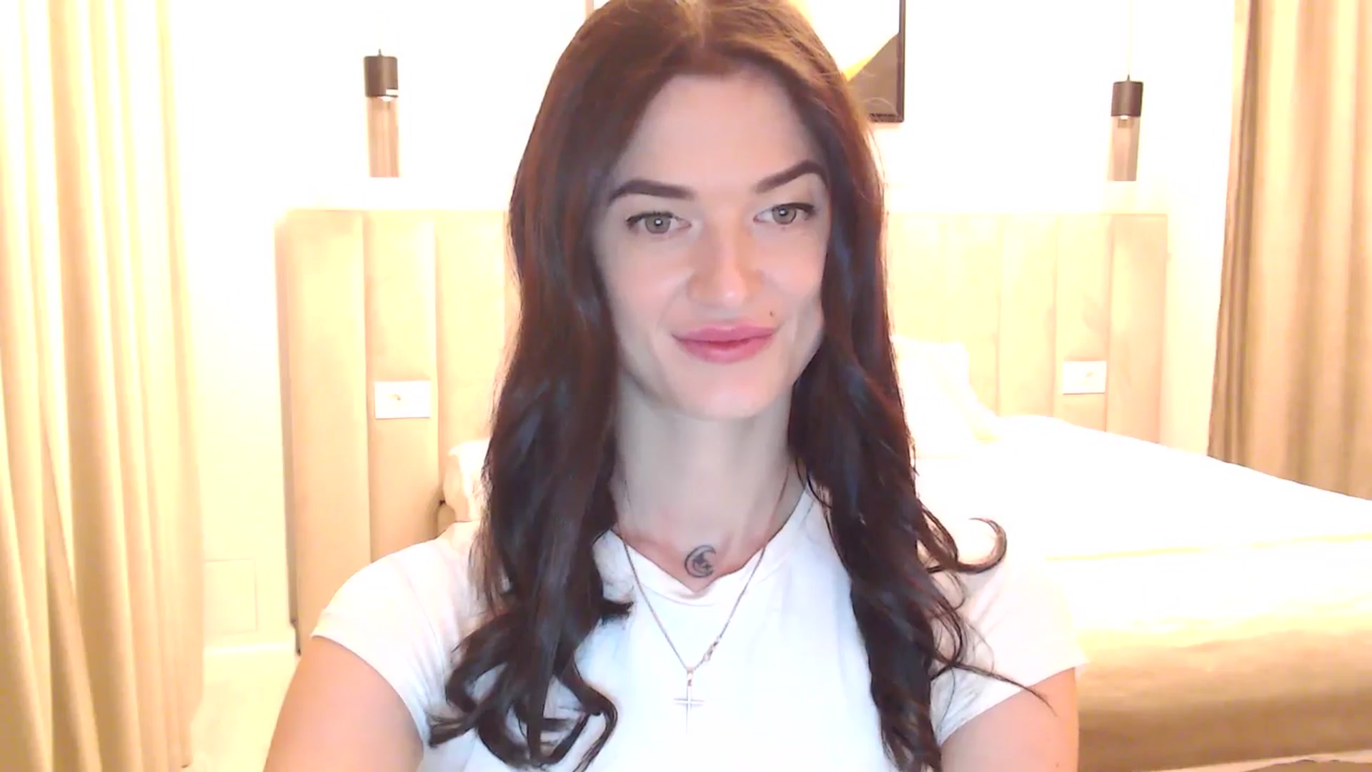 Gallery image thumbnail from Scarlet_flo's myfreecams stream on, 12/31/2024, 18:00 image 13 of 20