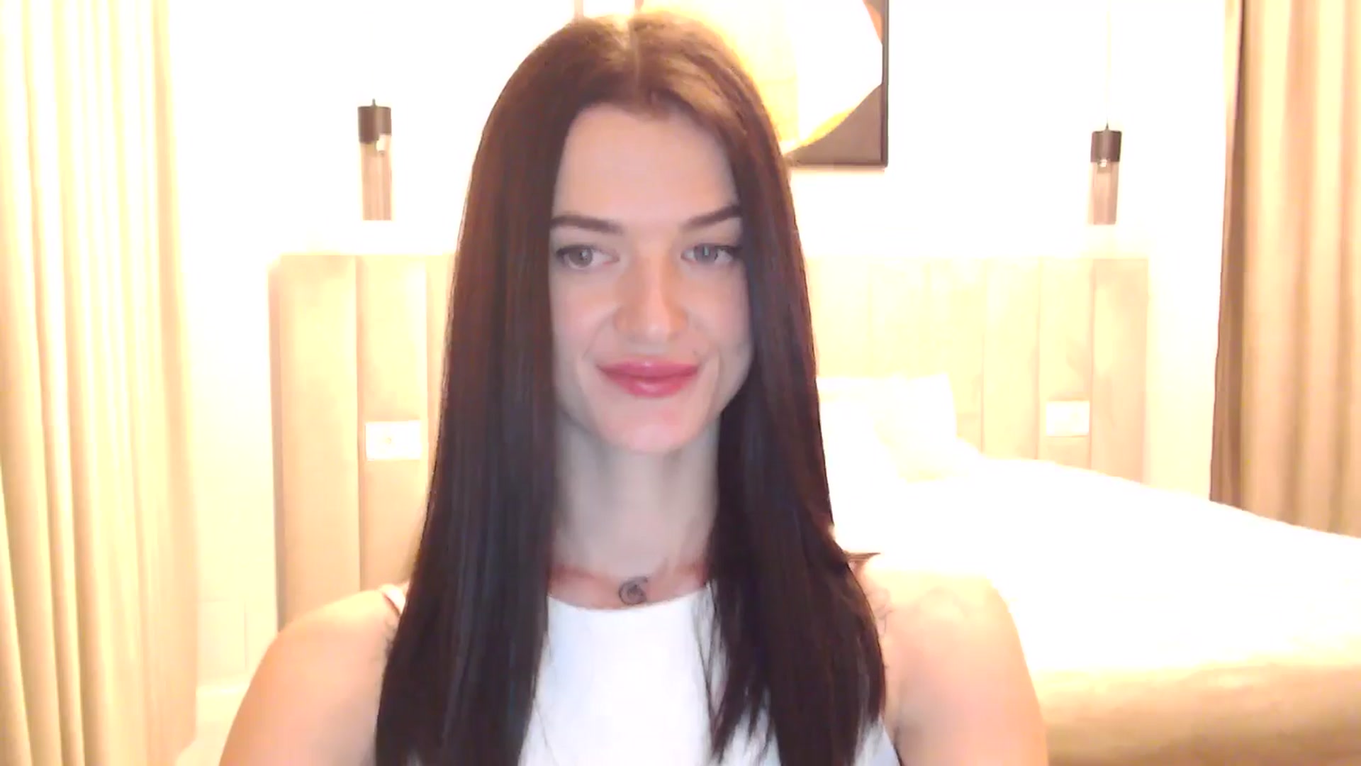 Gallery image thumbnail from Scarlet_flo's myfreecams stream on, 01/01/2025, 23:18 image 13 of 20