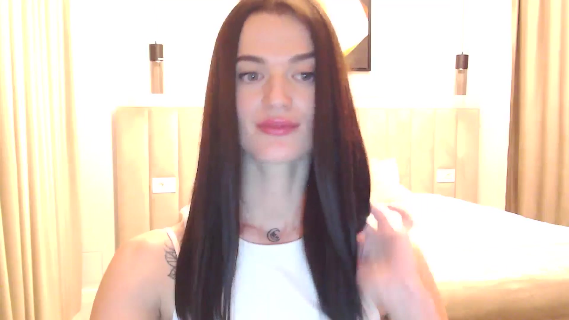 Gallery image thumbnail from Scarlet_flo's myfreecams stream on, 01/01/2025, 23:18 image 9 of 20