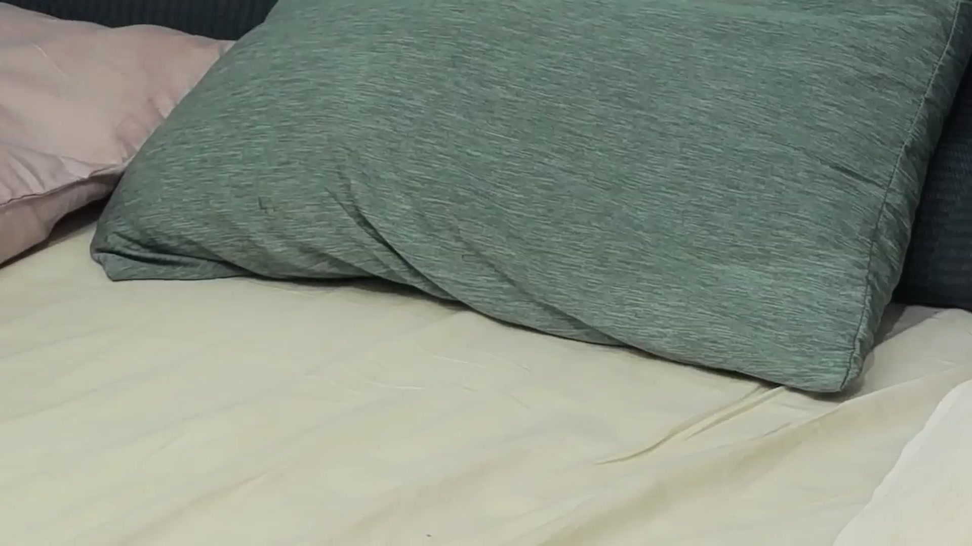 Gallery image thumbnail from ScarlettClark's myfreecams stream on, 06/08/2025, 10:44 image 7 of 20
