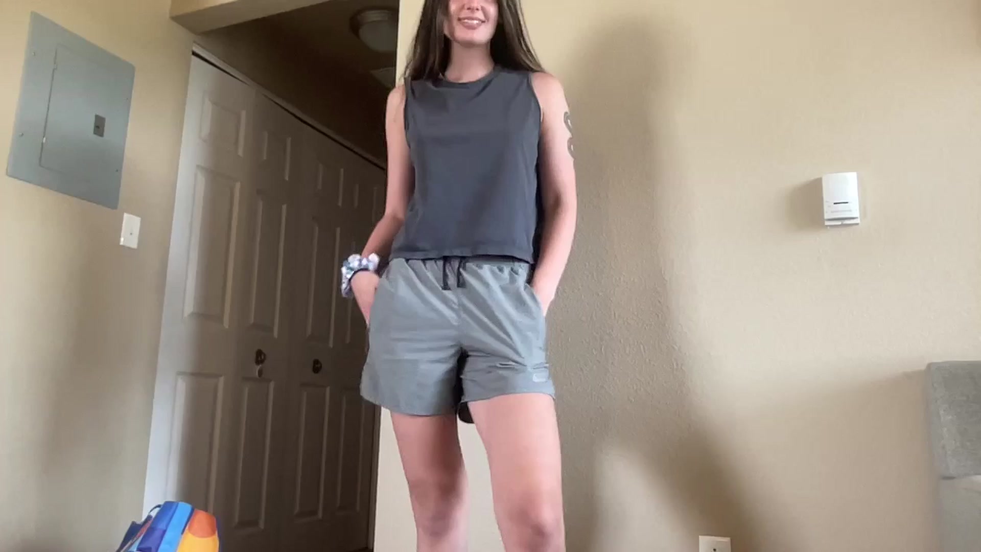 Gallery image thumbnail from ScarlettFrost's myfreecams stream on, 07/15/2023, 23:46 image 10 of 20