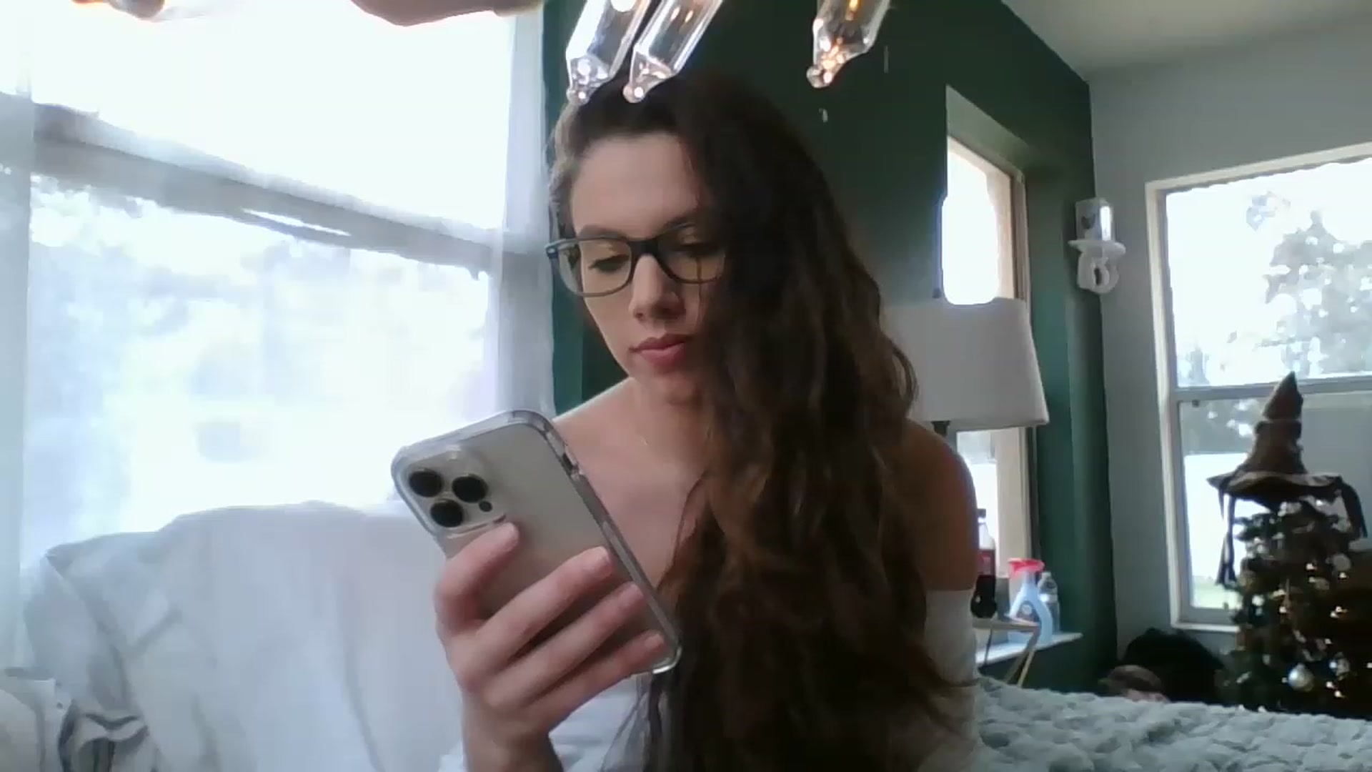 Gallery image thumbnail from ScarlettLane7's myfreecams stream on, 11/27/2022, 17:12 image 13 of 20