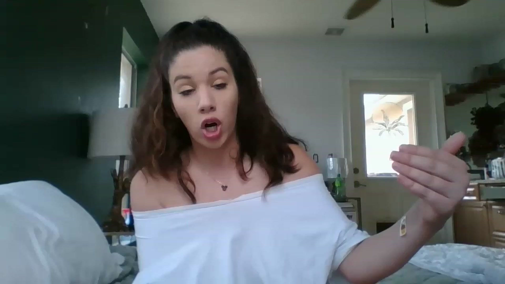 Gallery image thumbnail from ScarlettLane7's myfreecams stream on, 11/27/2022, 17:48 image 15 of 20