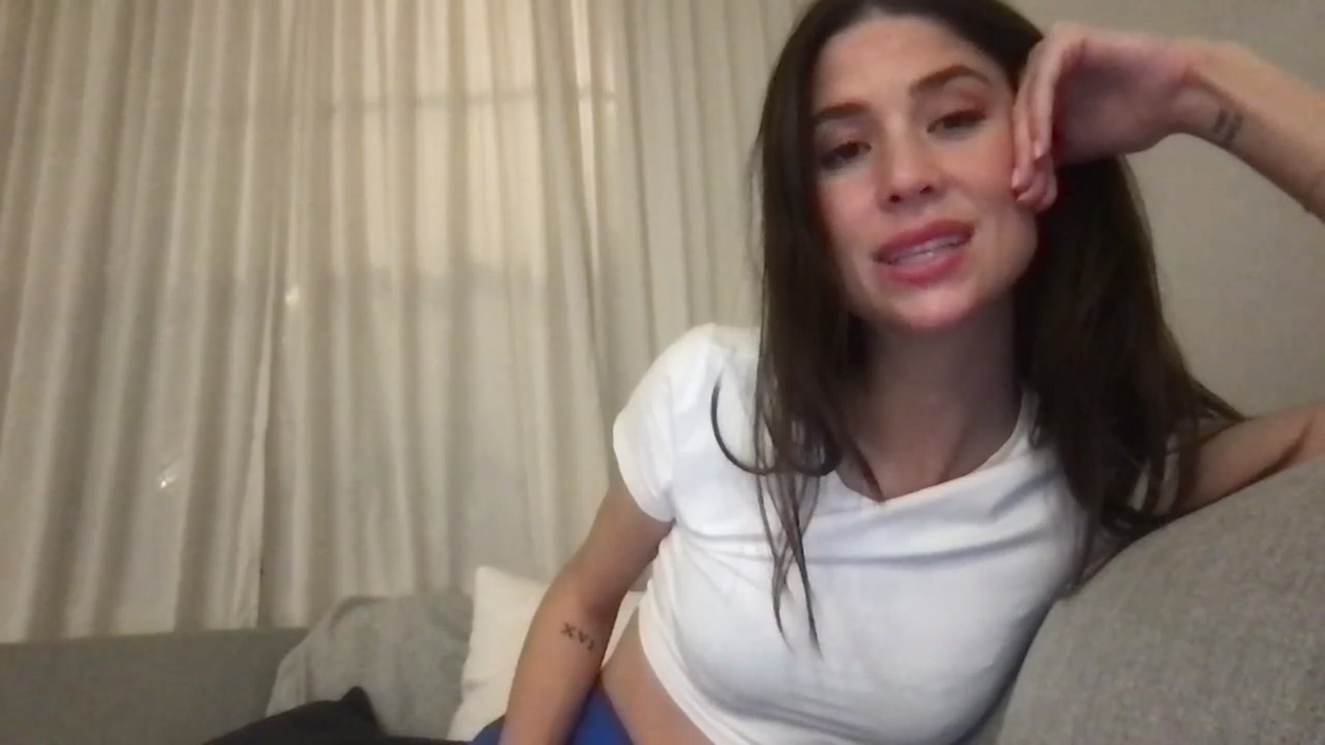 Gallery image thumbnail from ScarlettSantt's myfreecams stream on, 10/13/2023, 04:34 image 12 of 20