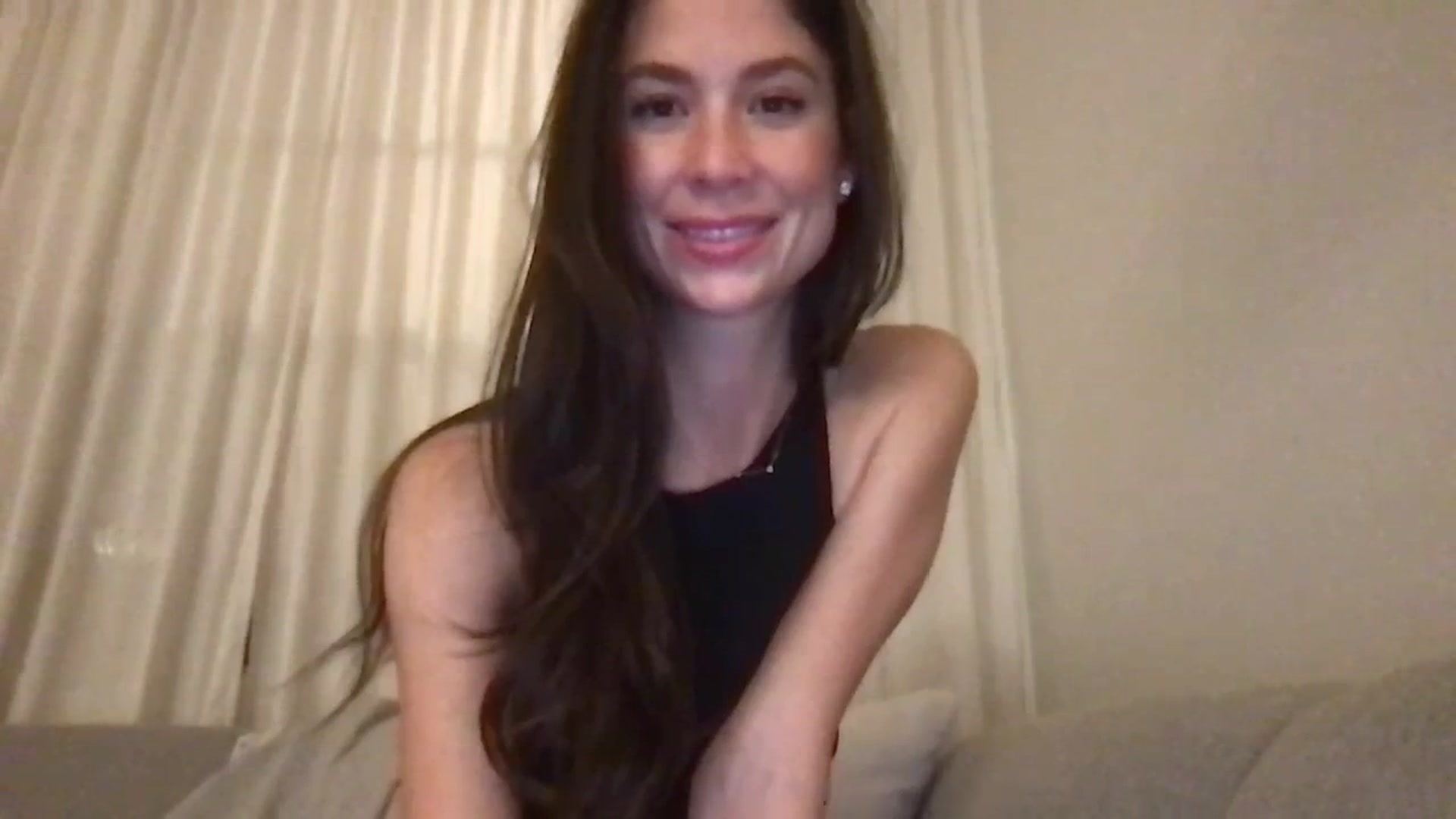 Gallery image thumbnail from ScarlettSantt's myfreecams stream on, 10/24/2023, 03:00 image 12 of 20
