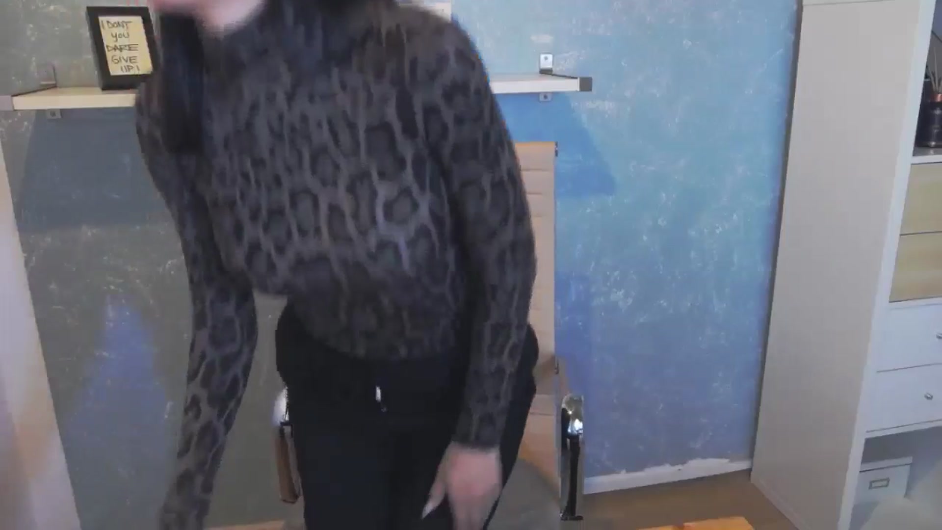 Gallery image thumbnail from ScarlettXstar's myfreecams stream on, 05/27/2024, 18:45 image 20 of 20