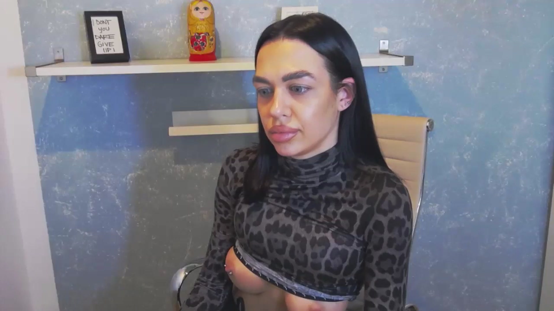 Gallery image thumbnail from ScarlettXstar's myfreecams stream on, 05/27/2024, 19:46 image 8 of 20