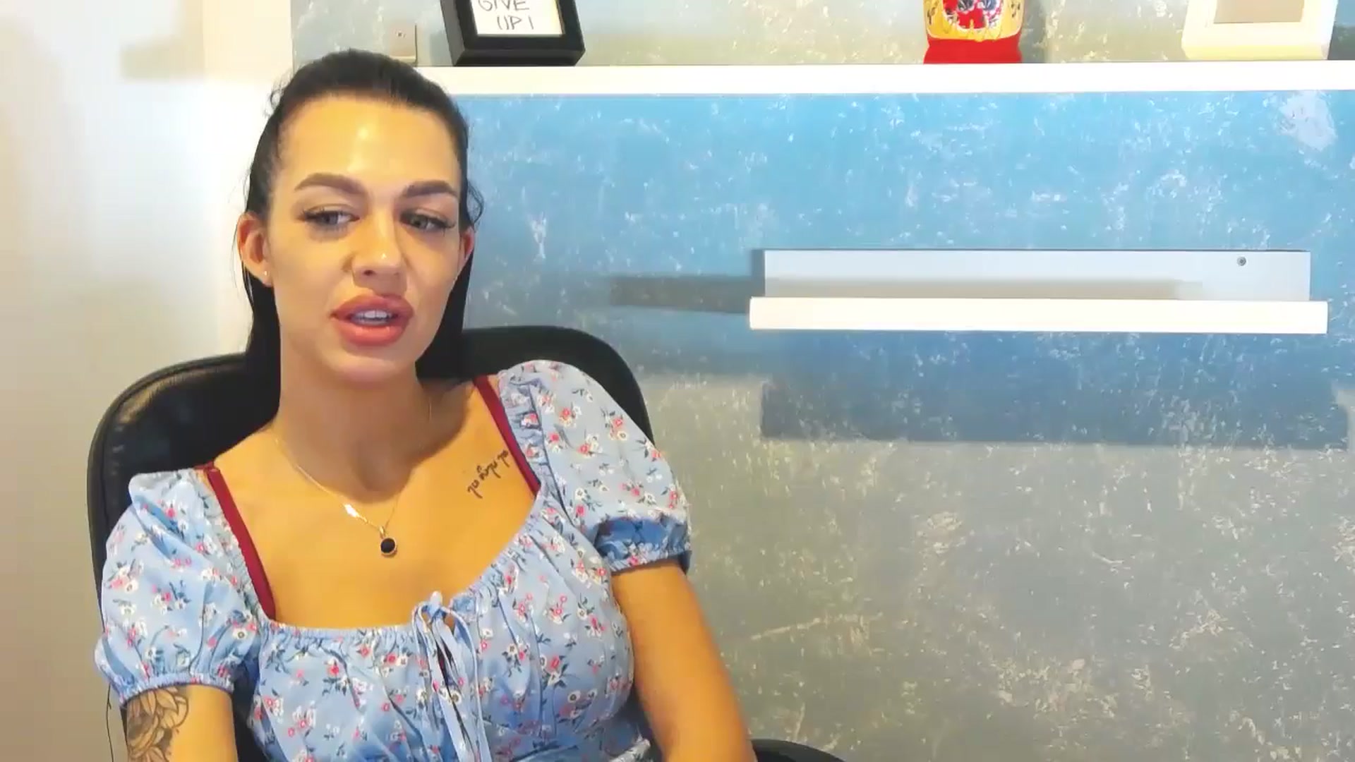 Gallery image thumbnail from ScarlettXstar's myfreecams stream on, 06/26/2024, 13:04 image 5 of 20