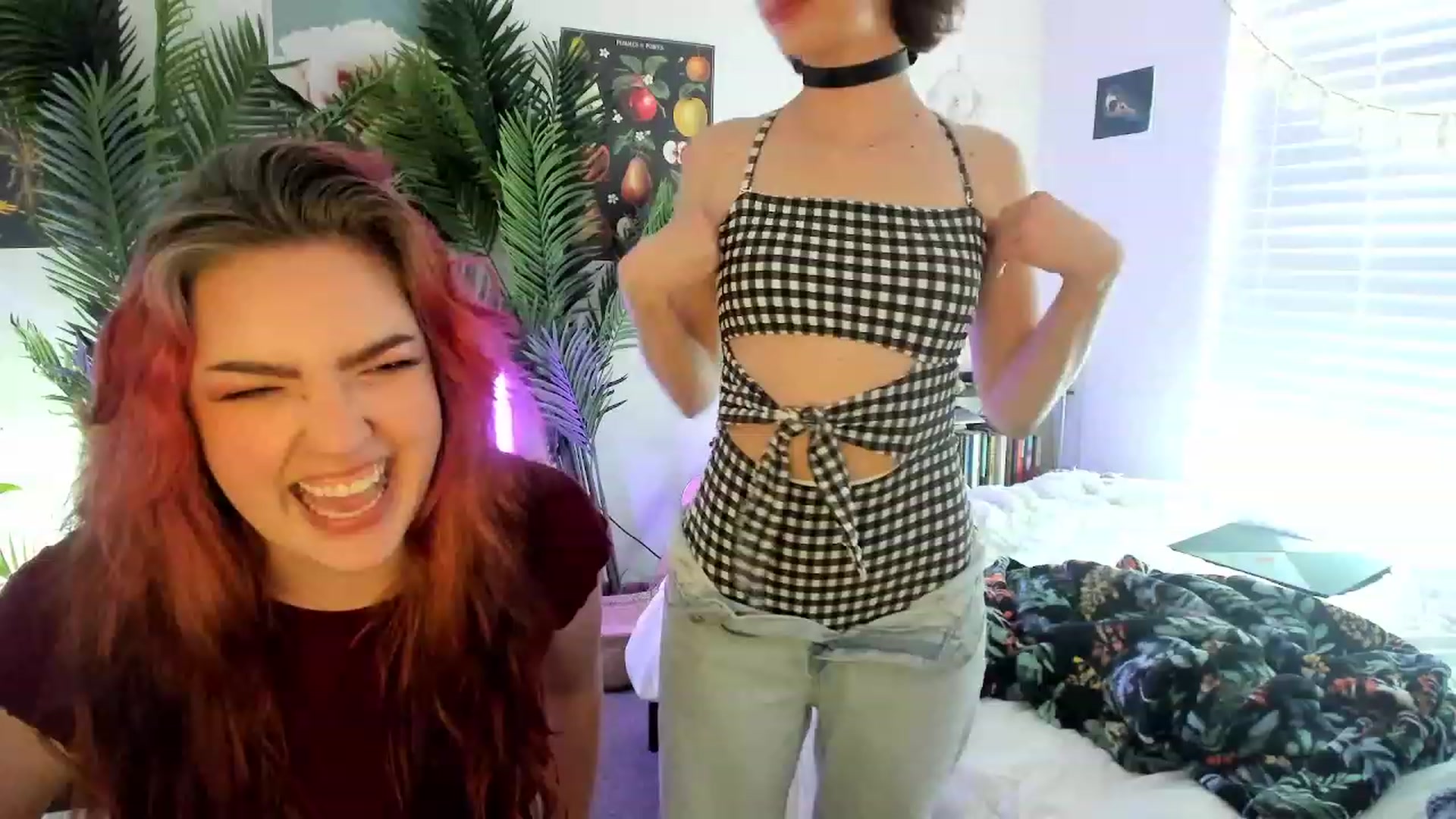 Gallery image thumbnail from Scarlett_Vera's myfreecams stream on, 04/22/2023, 23:11 image 3 of 20