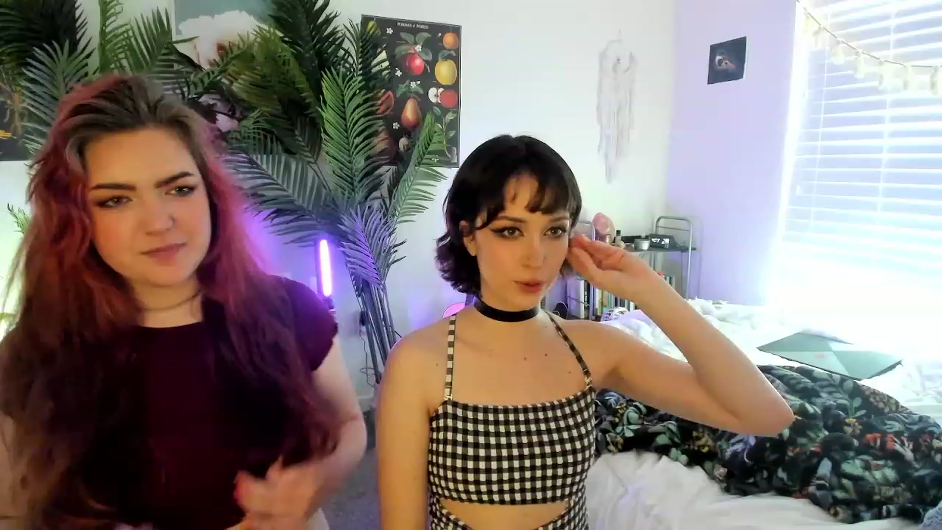 Gallery image thumbnail from Scarlett_Vera's myfreecams stream on, 04/22/2023, 23:11 image 20 of 20