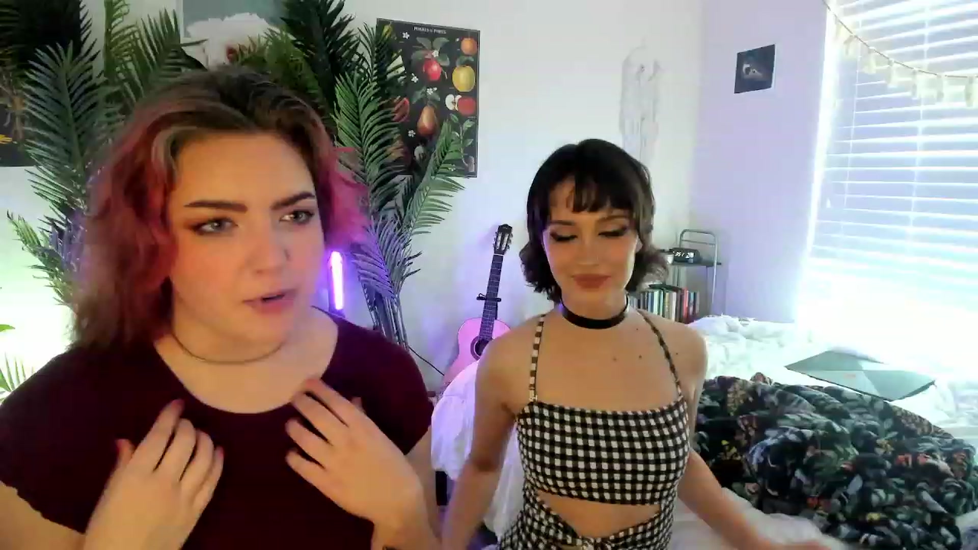 Gallery image thumbnail from Scarlett_Vera's myfreecams stream on, 04/22/2023, 23:11 image 5 of 20