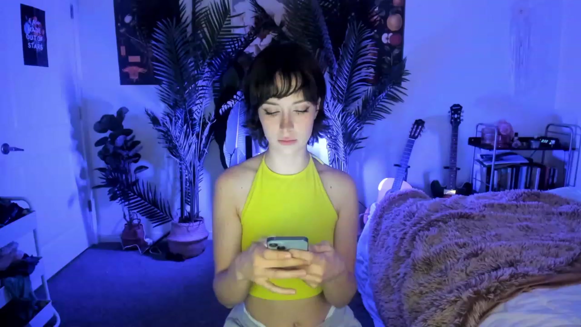 Gallery image thumbnail from Scarlett_Vera's myfreecams stream on, 04/25/2023, 04:13 image 3 of 20