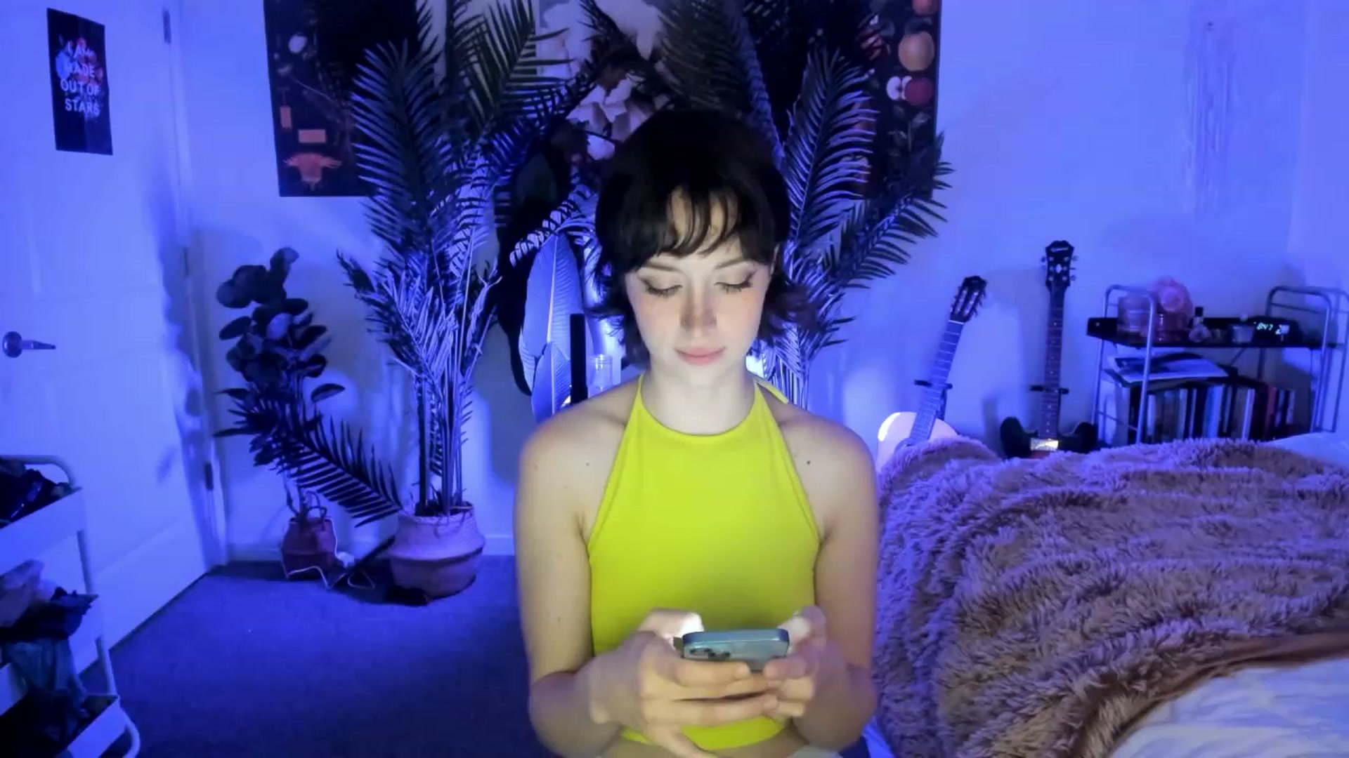Gallery image thumbnail from Scarlett_Vera's myfreecams stream on, 04/25/2023, 04:13 image 8 of 20