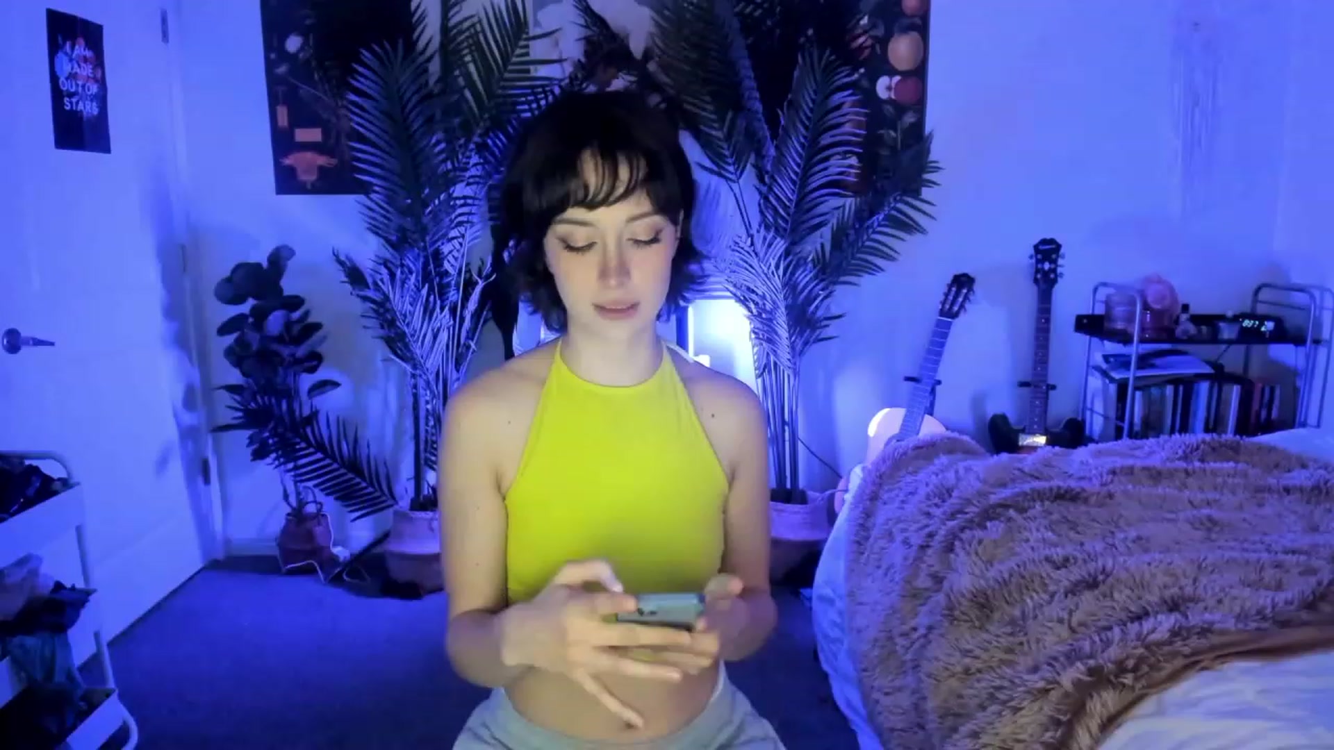 Gallery image thumbnail from Scarlett_Vera's myfreecams stream on, 04/25/2023, 04:13 image 2 of 20