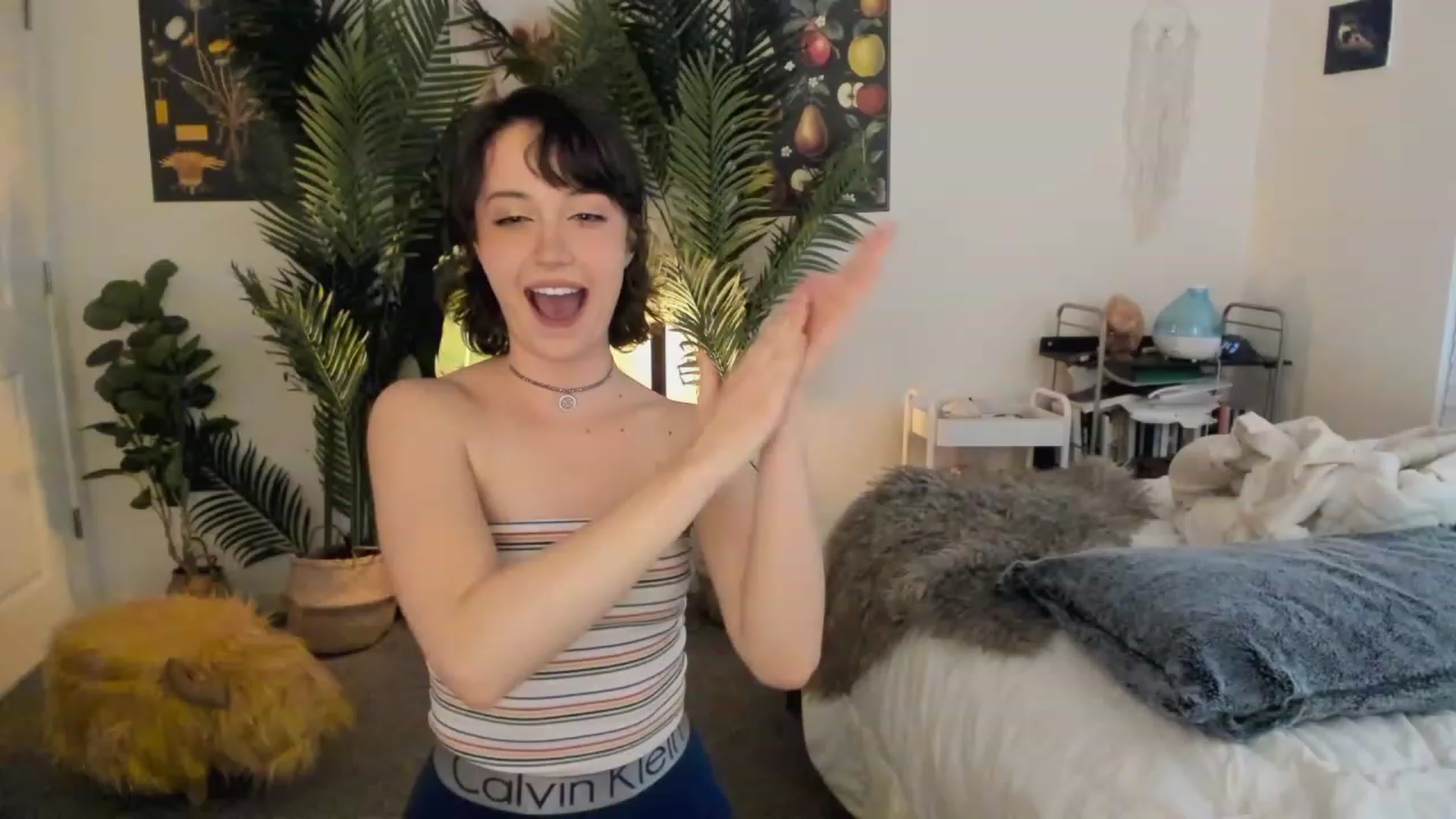Gallery image thumbnail from Scarlett_Vera's myfreecams stream on, 06/08/2023, 03:57 image 5 of 20