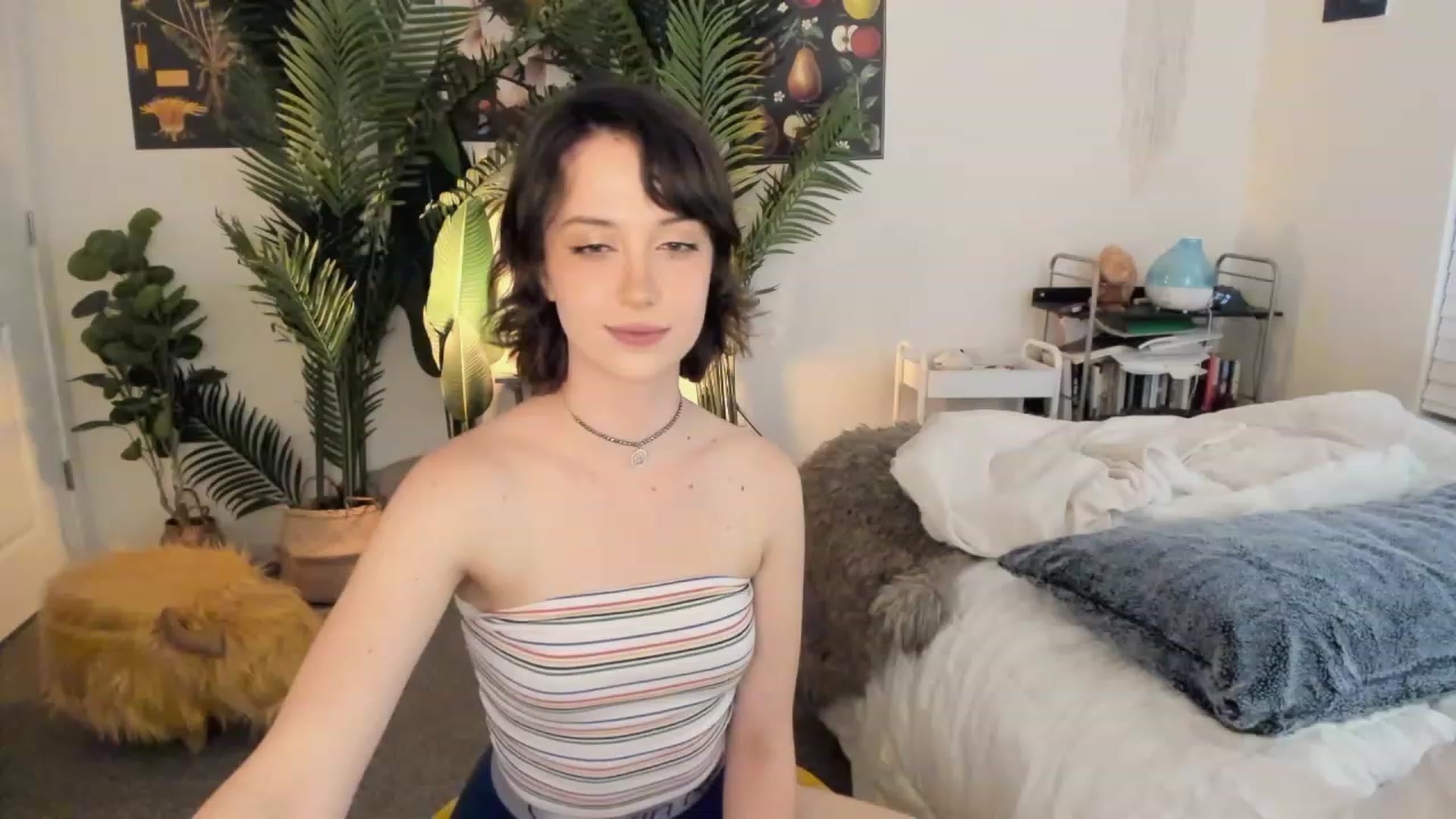 Gallery image thumbnail from Scarlett_Vera's myfreecams stream on, 06/08/2023, 04:17 image 13 of 20