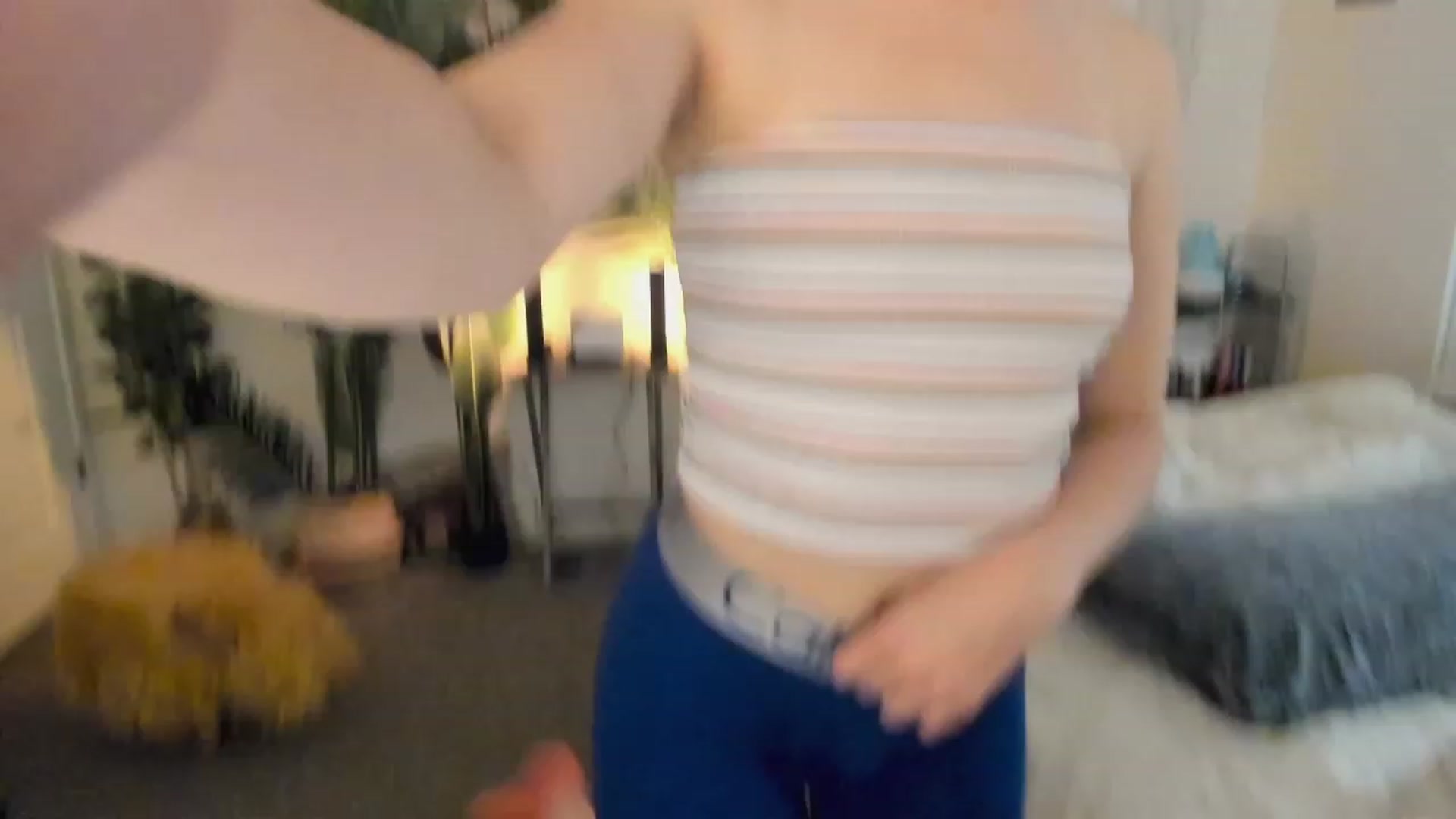 Gallery image thumbnail from Scarlett_Vera's myfreecams stream on, 06/08/2023, 04:17 image 17 of 20