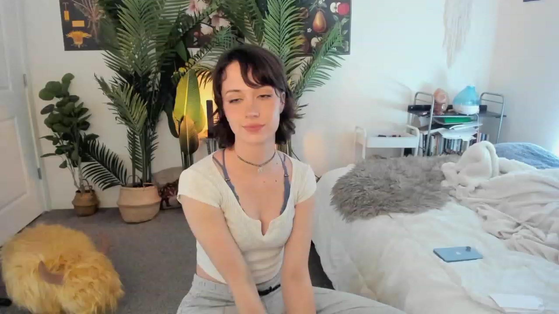 Gallery image thumbnail from Scarlett_Vera's myfreecams stream on, 06/09/2023, 21:00 image 16 of 20