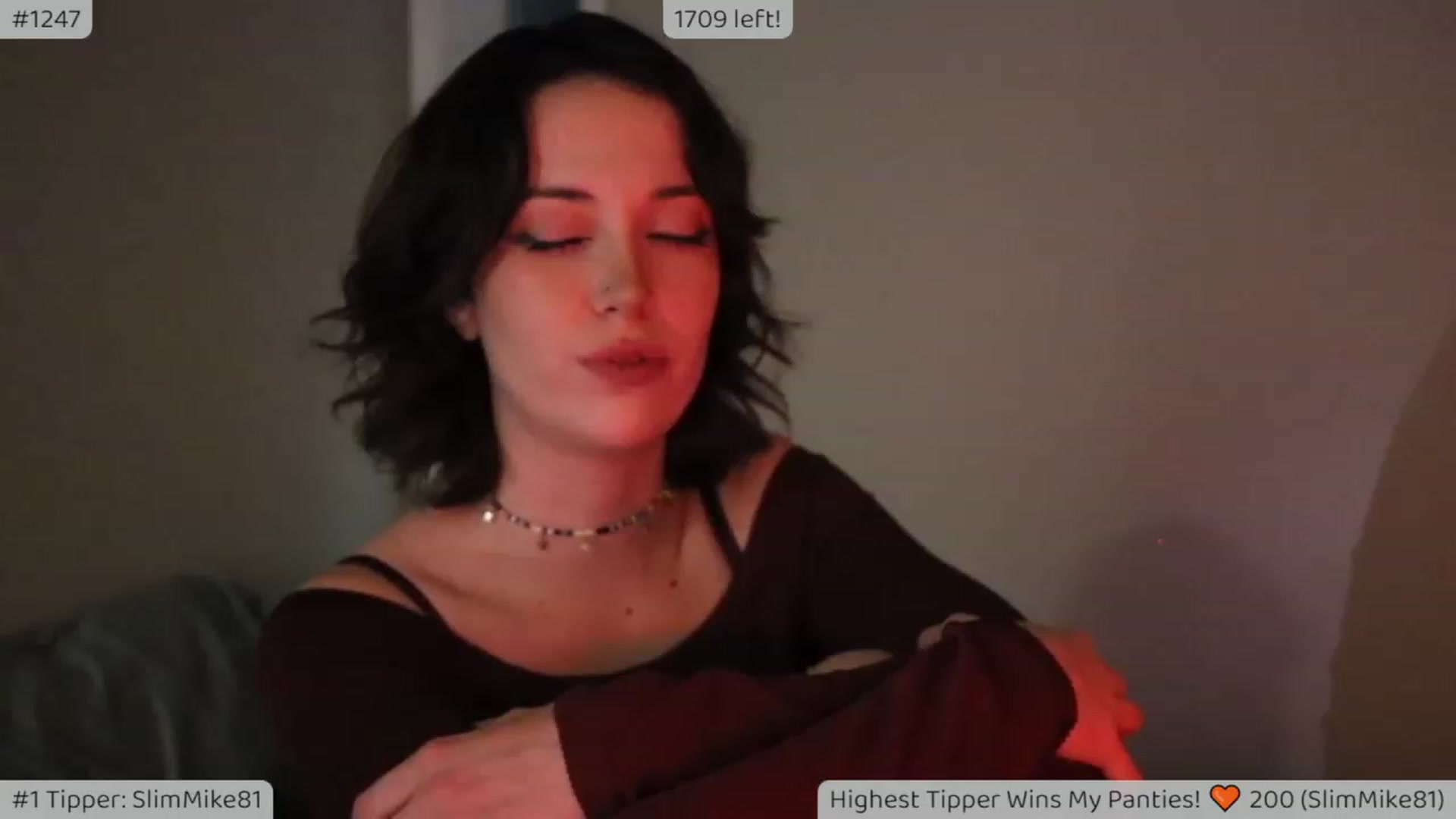 Gallery image thumbnail from Scarlett_Vera's myfreecams stream on, 06/21/2023, 05:07 image 4 of 20