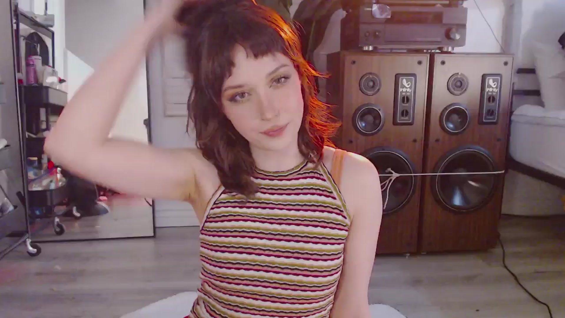 Gallery image thumbnail from Scarlett_Vera's myfreecams stream on, 02/21/2024, 02:27 image 7 of 20