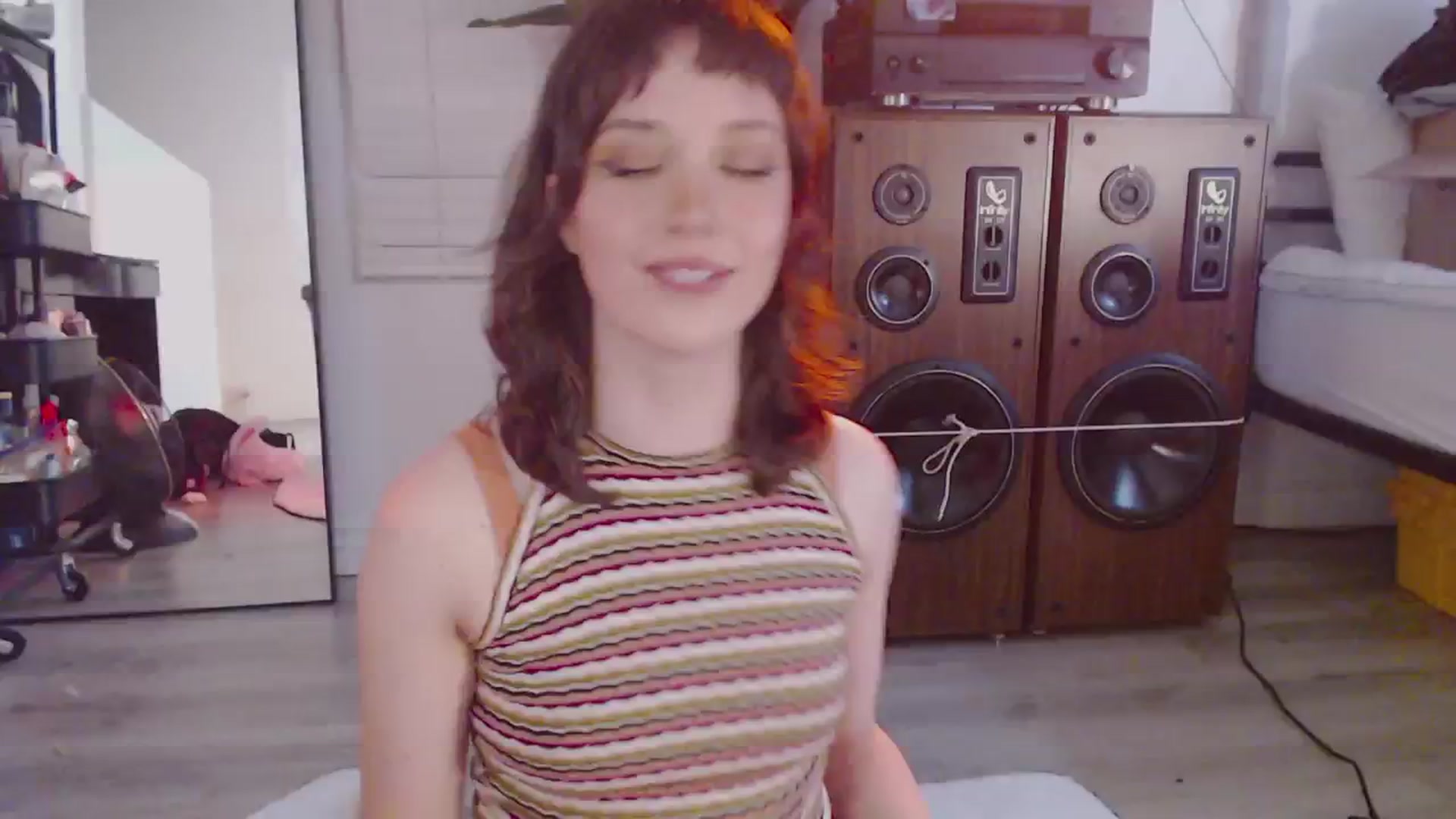 Gallery image thumbnail from Scarlett_Vera's myfreecams stream on, 02/21/2024, 02:27 image 9 of 20