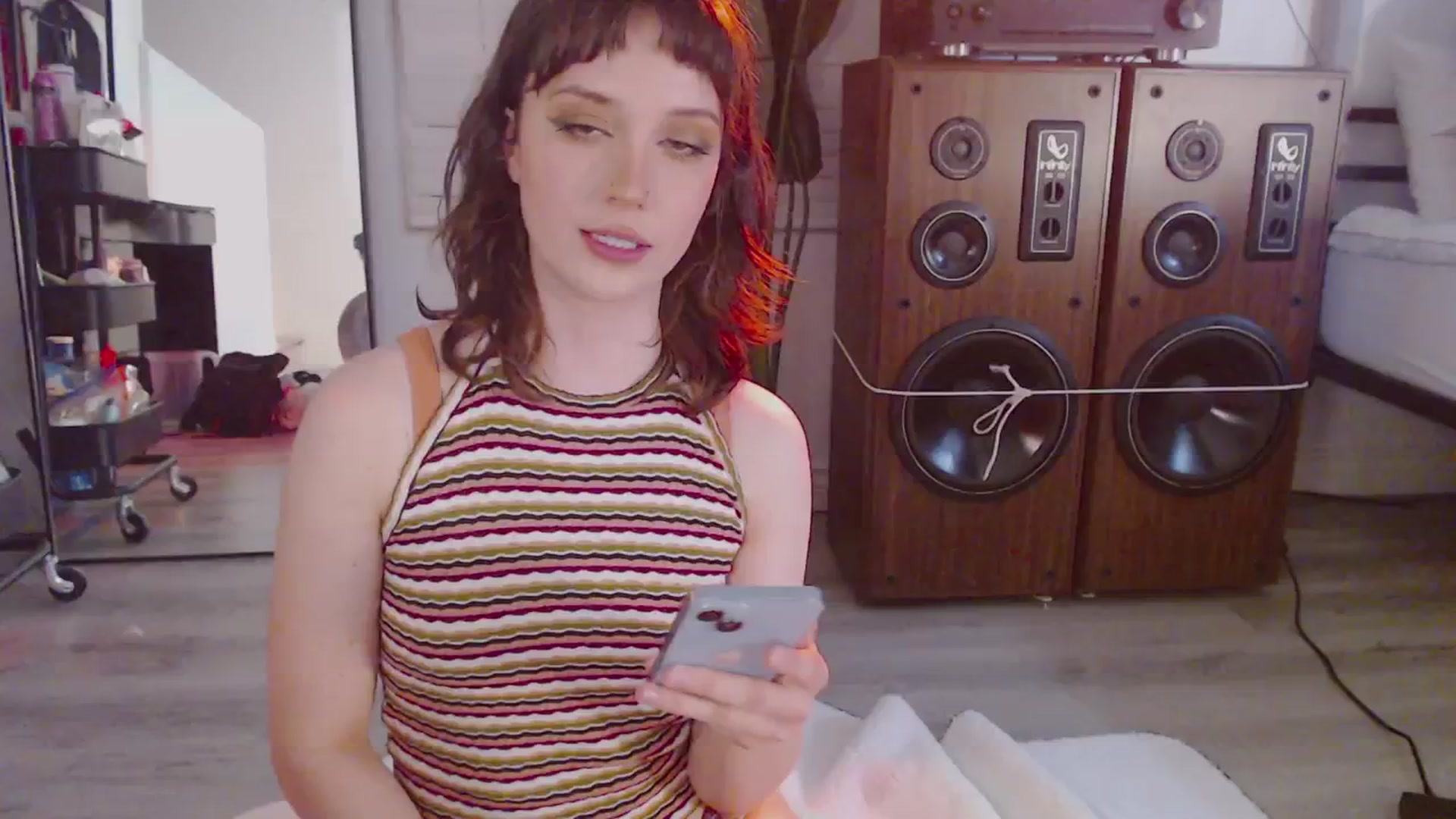 Gallery image thumbnail from Scarlett_Vera's myfreecams stream on, 02/21/2024, 03:11 image 19 of 20