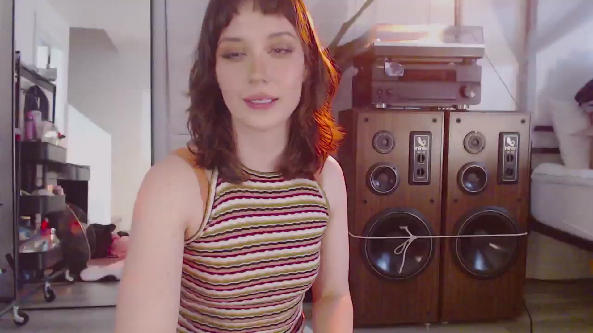 Gallery image thumbnail from Scarlett_Vera's myfreecams stream on, 02/21/2024, 03:11 image 9 of 20