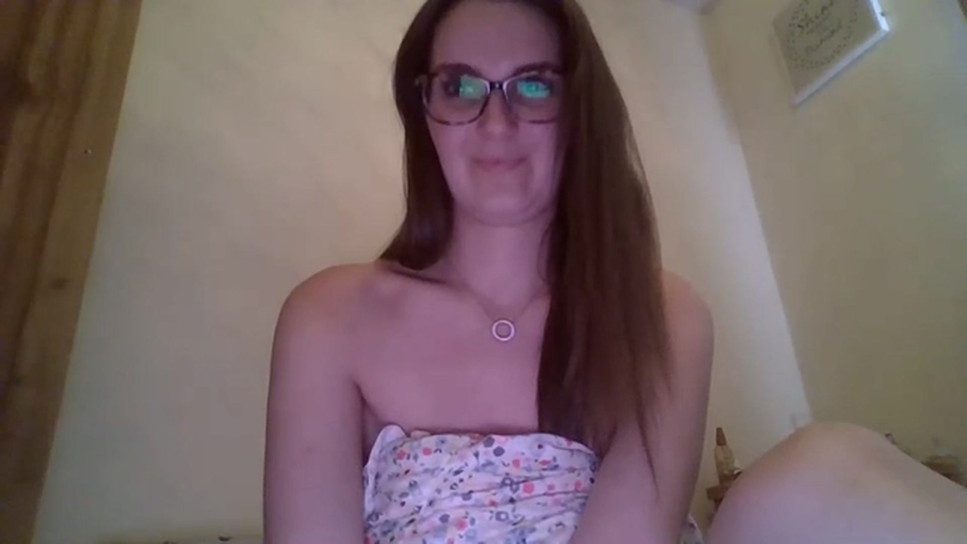 Gallery image thumbnail from Scarlettfoxuk's myfreecams stream on, 06/26/2023, 16:18 image 8 of 20